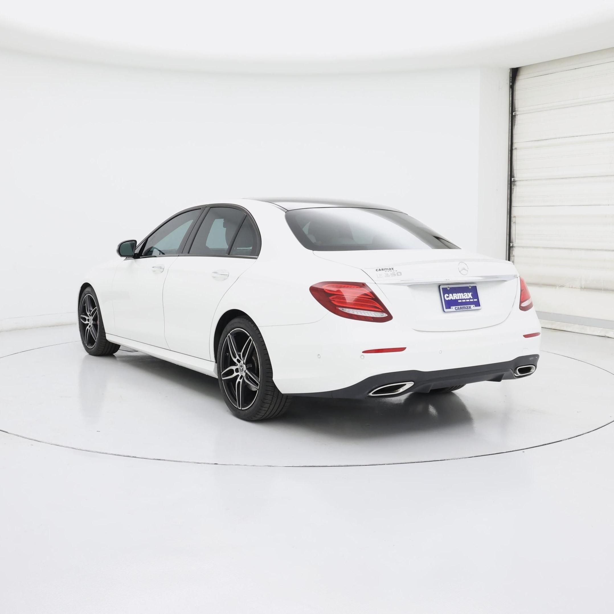 Thumbnail: 2020 Mercedes-Benz E-Class - 2