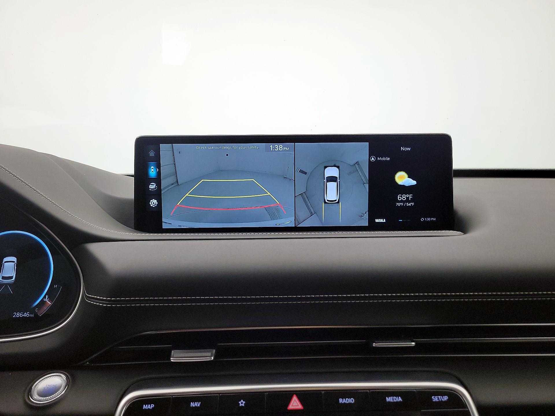 Thumbnail: 2024 Genesis GV80 - 15