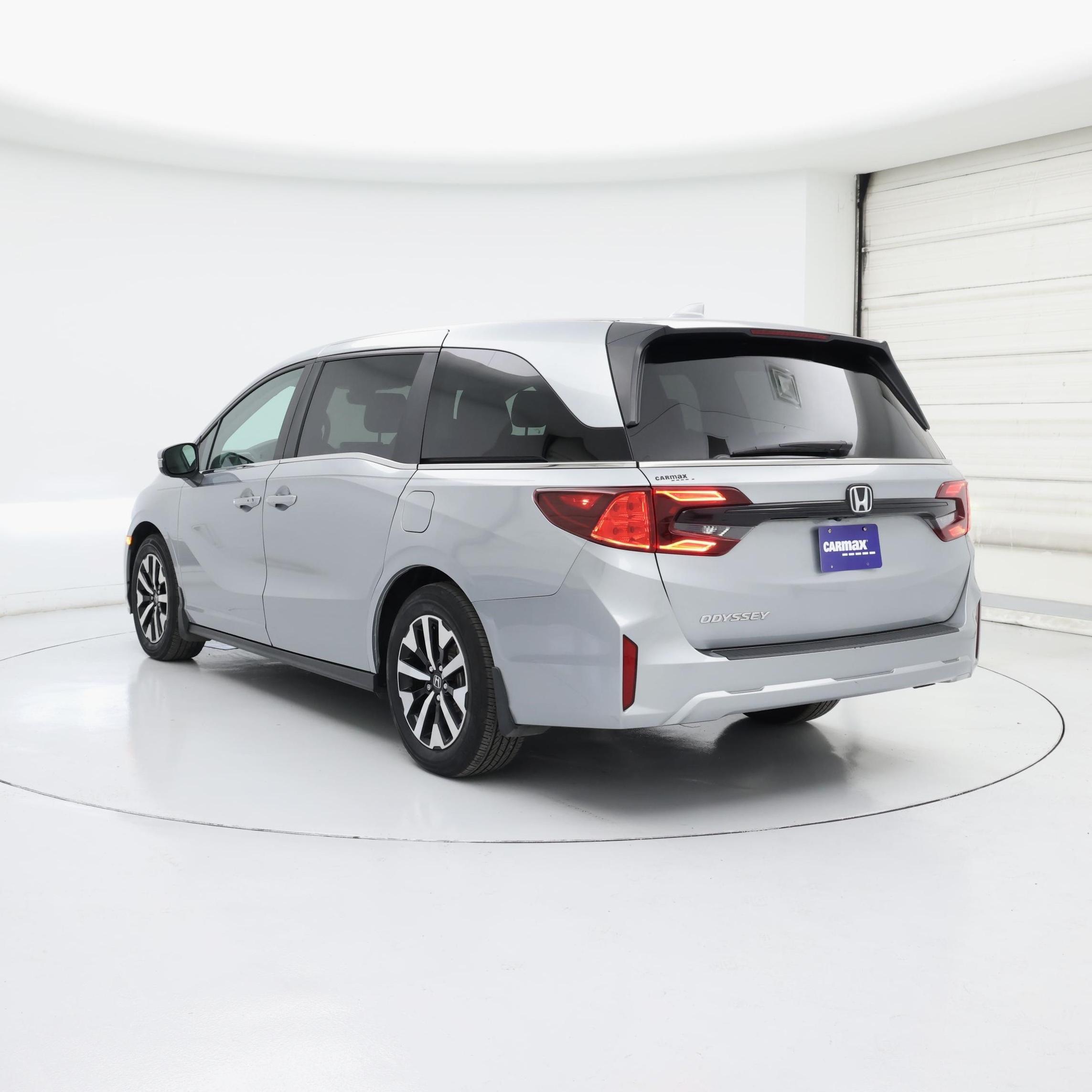 Thumbnail: 2025 Honda Odyssey - 2