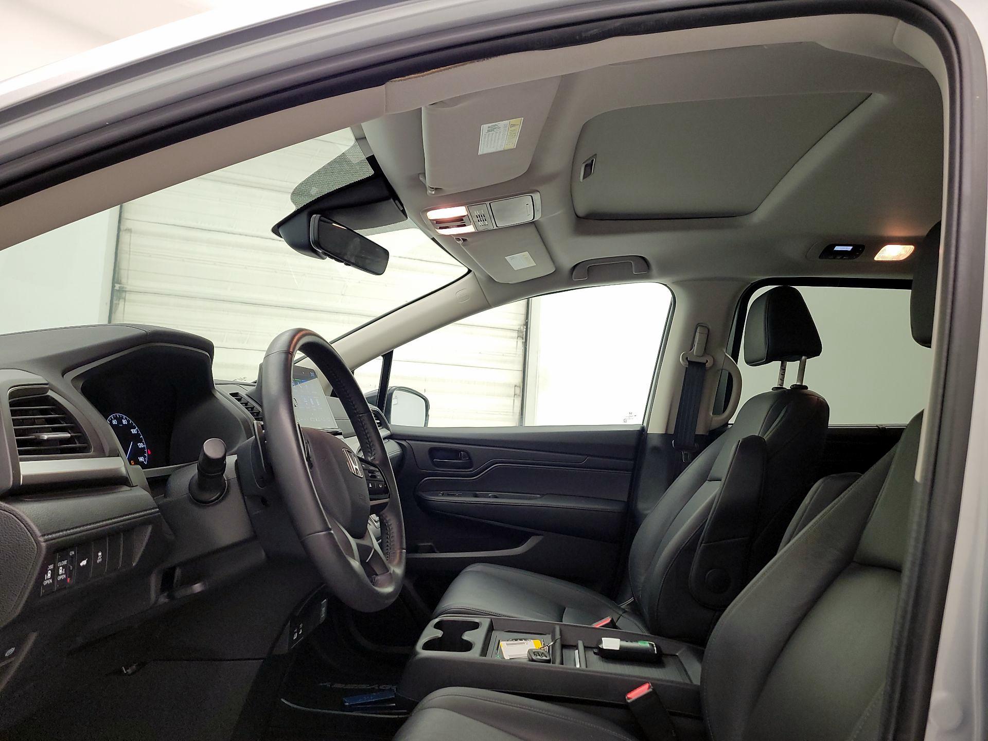 Thumbnail: 2025 Honda Odyssey - 19