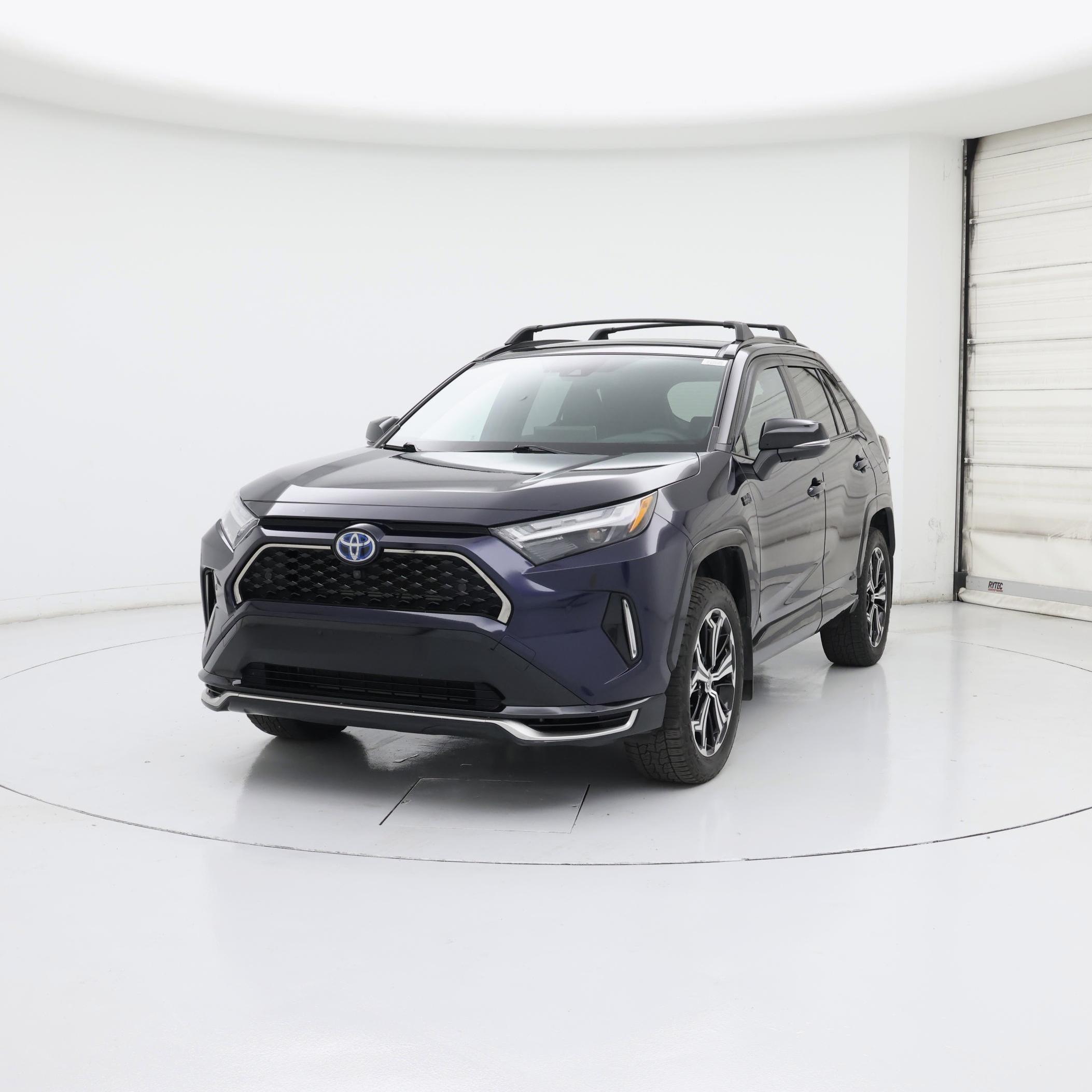 Thumbnail: 2022 Toyota RAV4 - 4