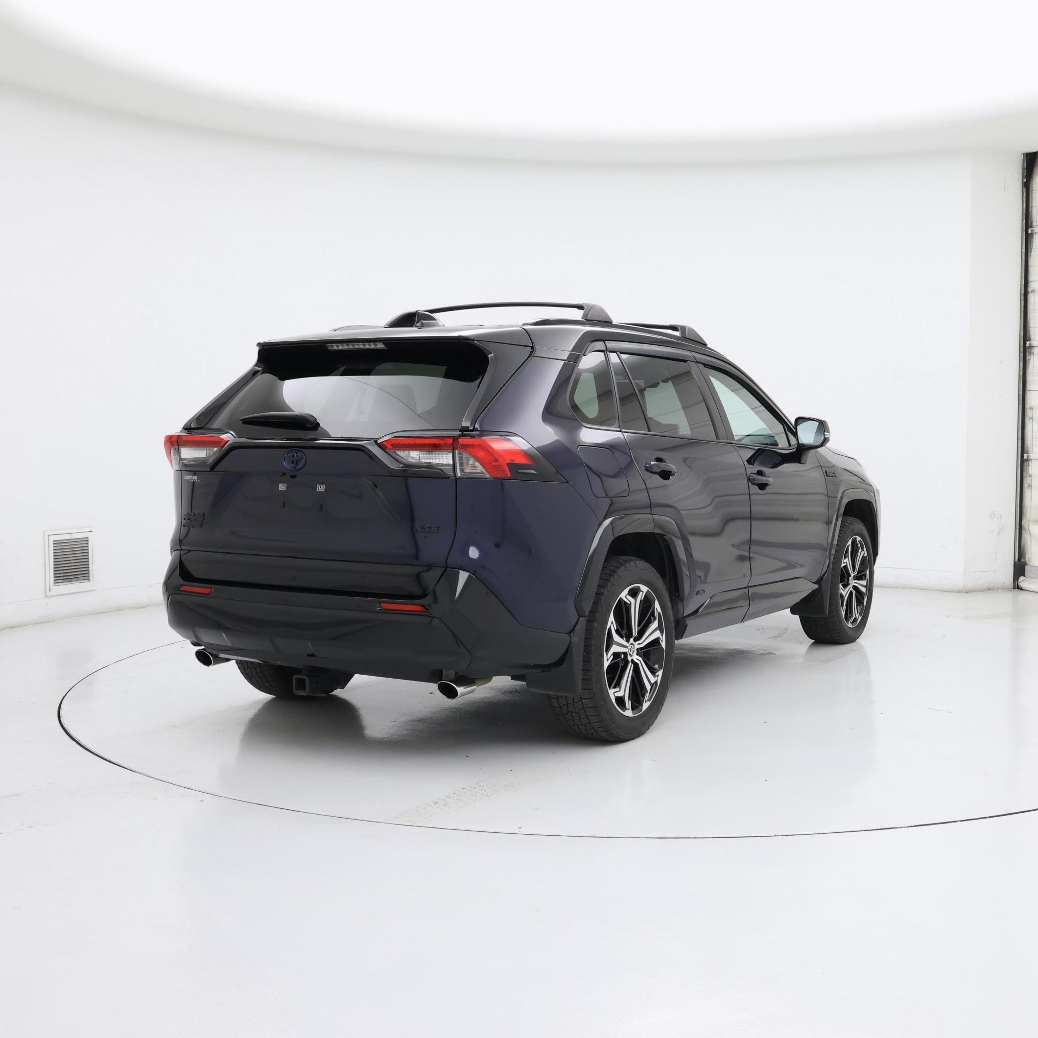 Thumbnail: 2022 Toyota RAV4 - 8