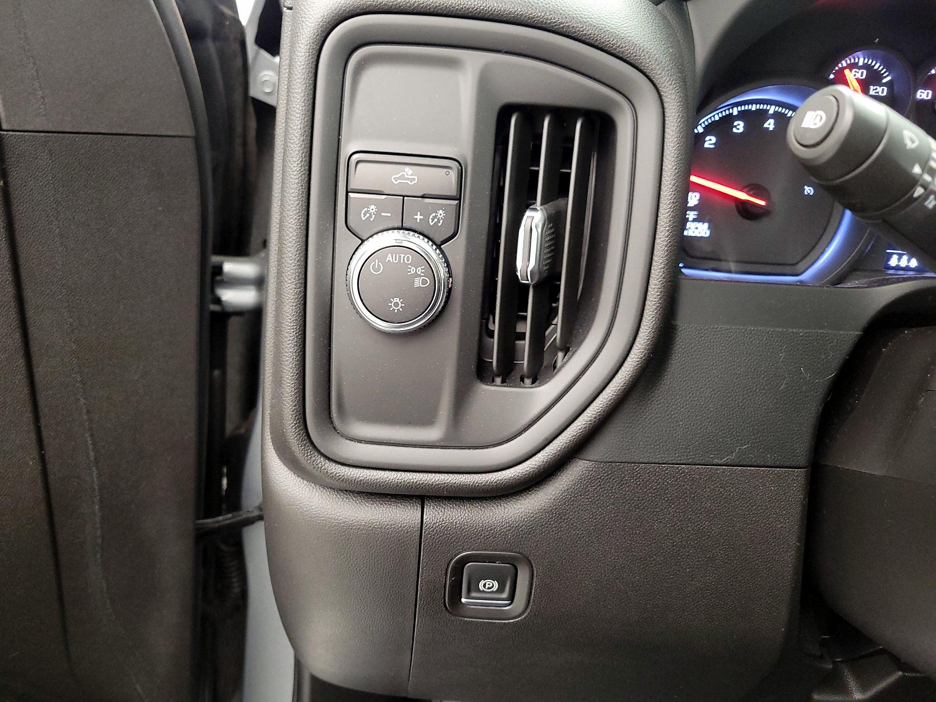 Thumbnail: 2024 GMC Sierra 1500 - 13