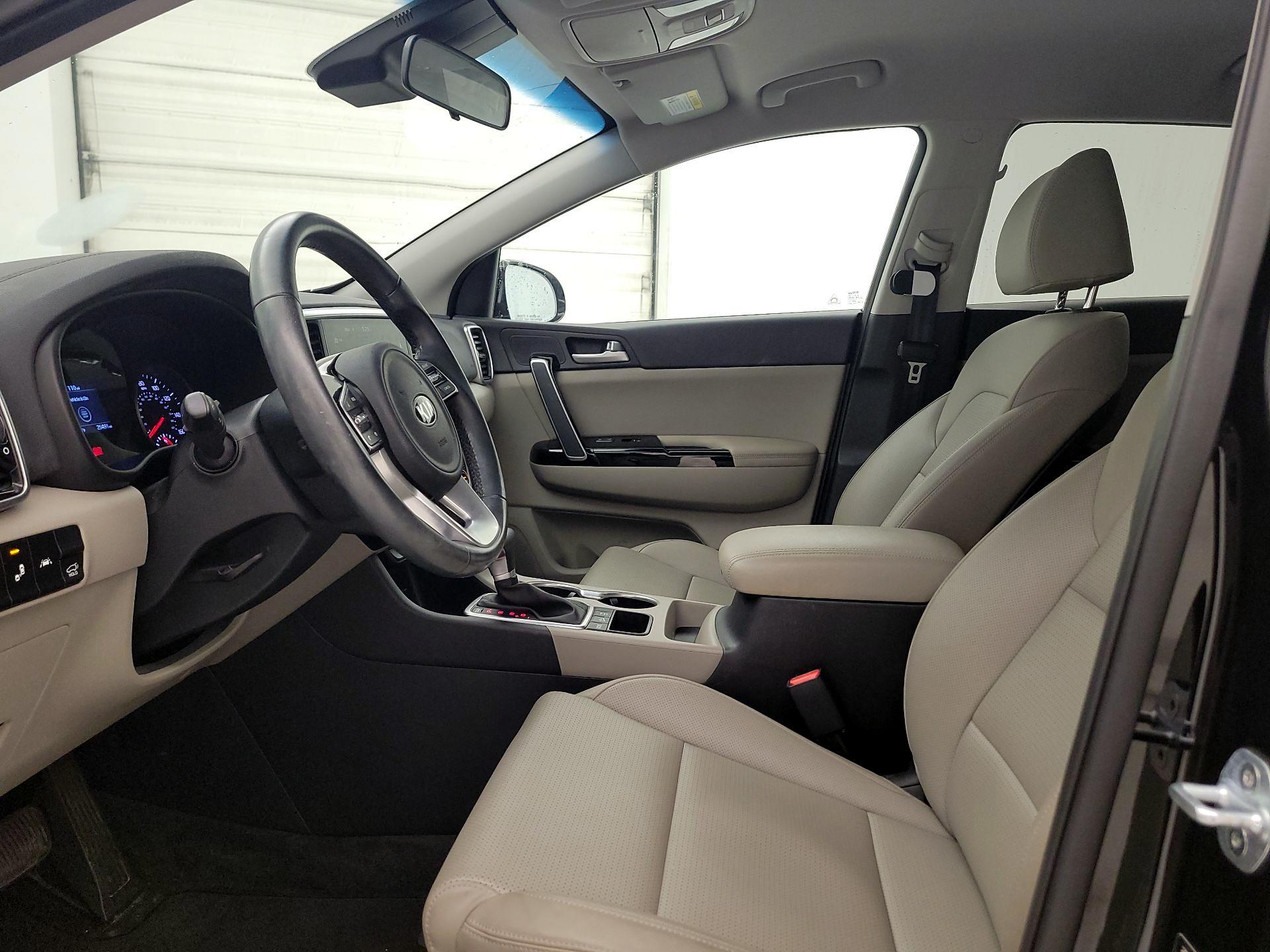 Thumbnail: 2020 Kia Sportage - 11