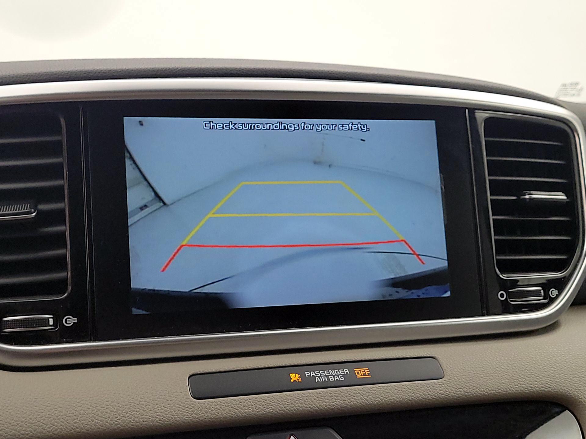 Thumbnail: 2020 Kia Sportage - 14