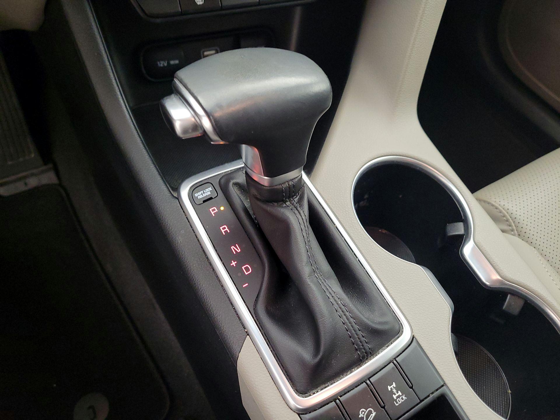 Thumbnail: 2020 Kia Sportage - 17