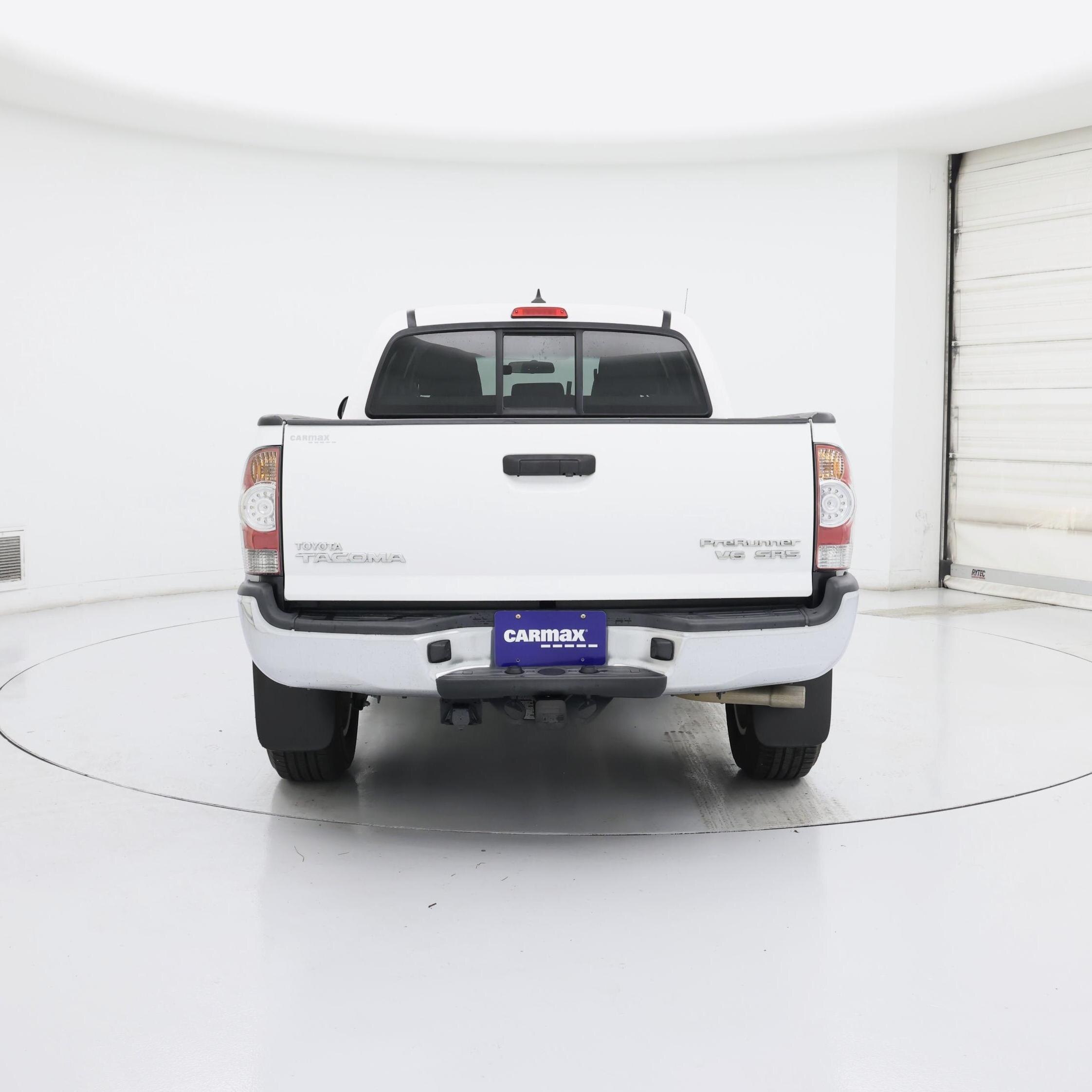 Thumbnail: 2015 Toyota Tacoma - 6