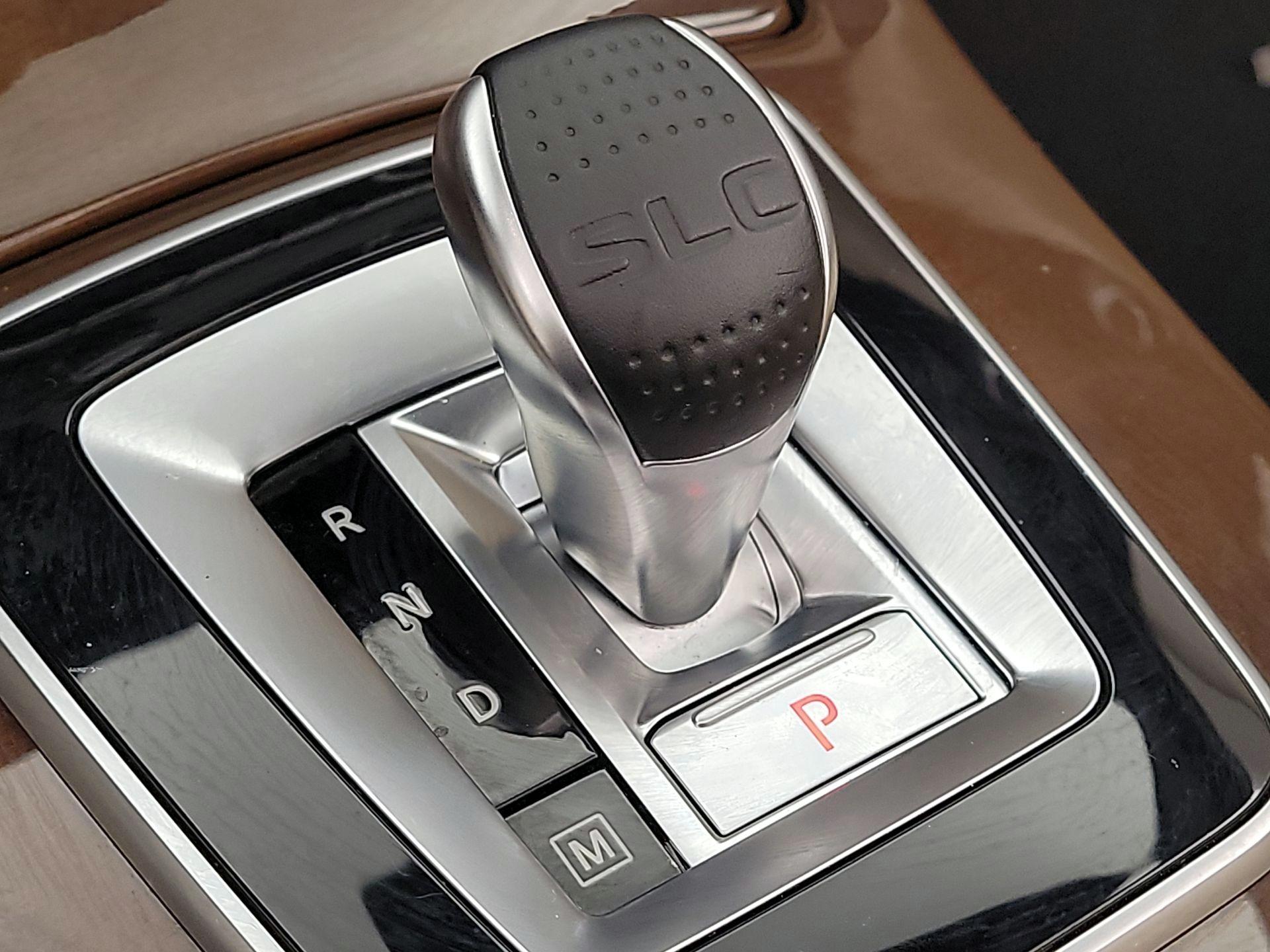 Thumbnail: 2020 Mercedes-Benz SLC - 17