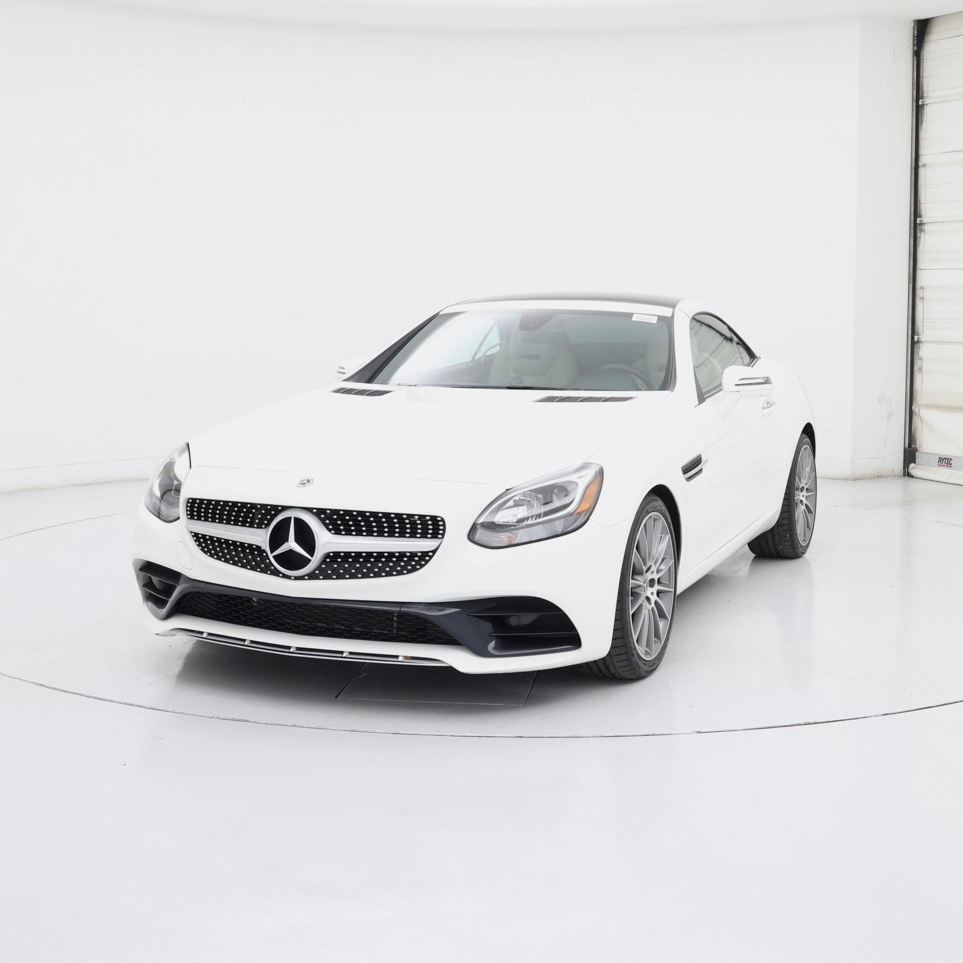 Thumbnail: 2020 Mercedes-Benz SLC - 4