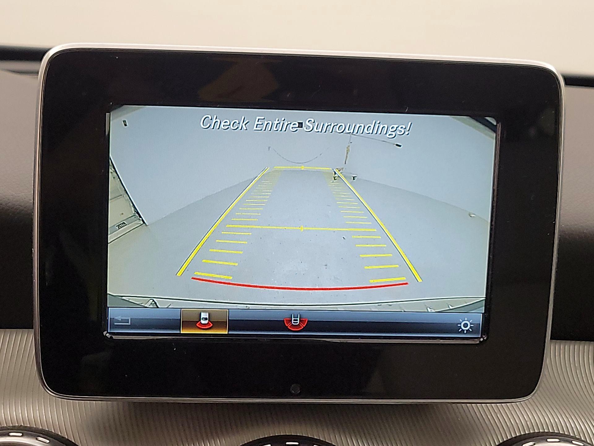 Thumbnail: 2017 Mercedes-Benz GLA - 14