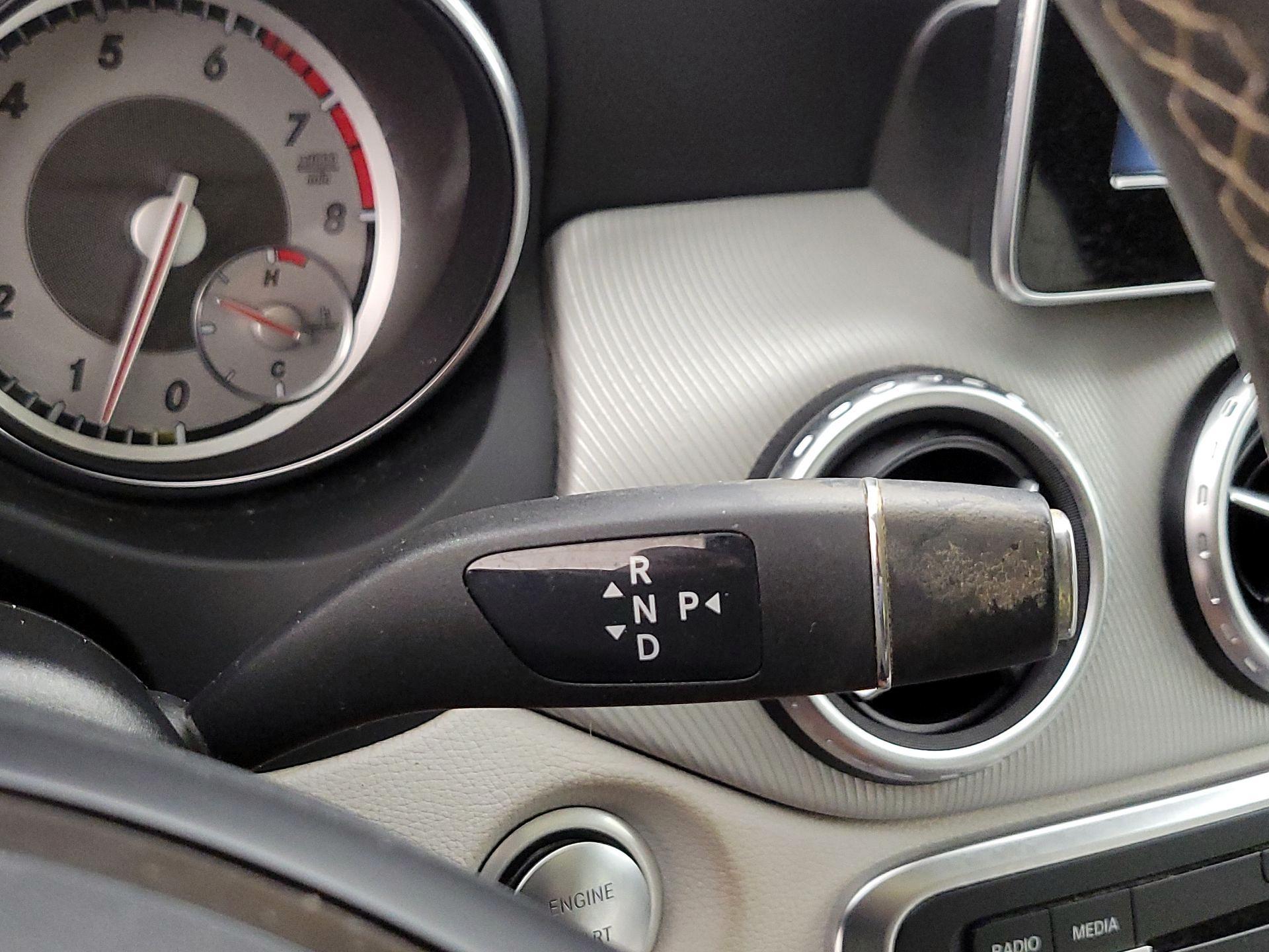 Thumbnail: 2017 Mercedes-Benz GLA - 17