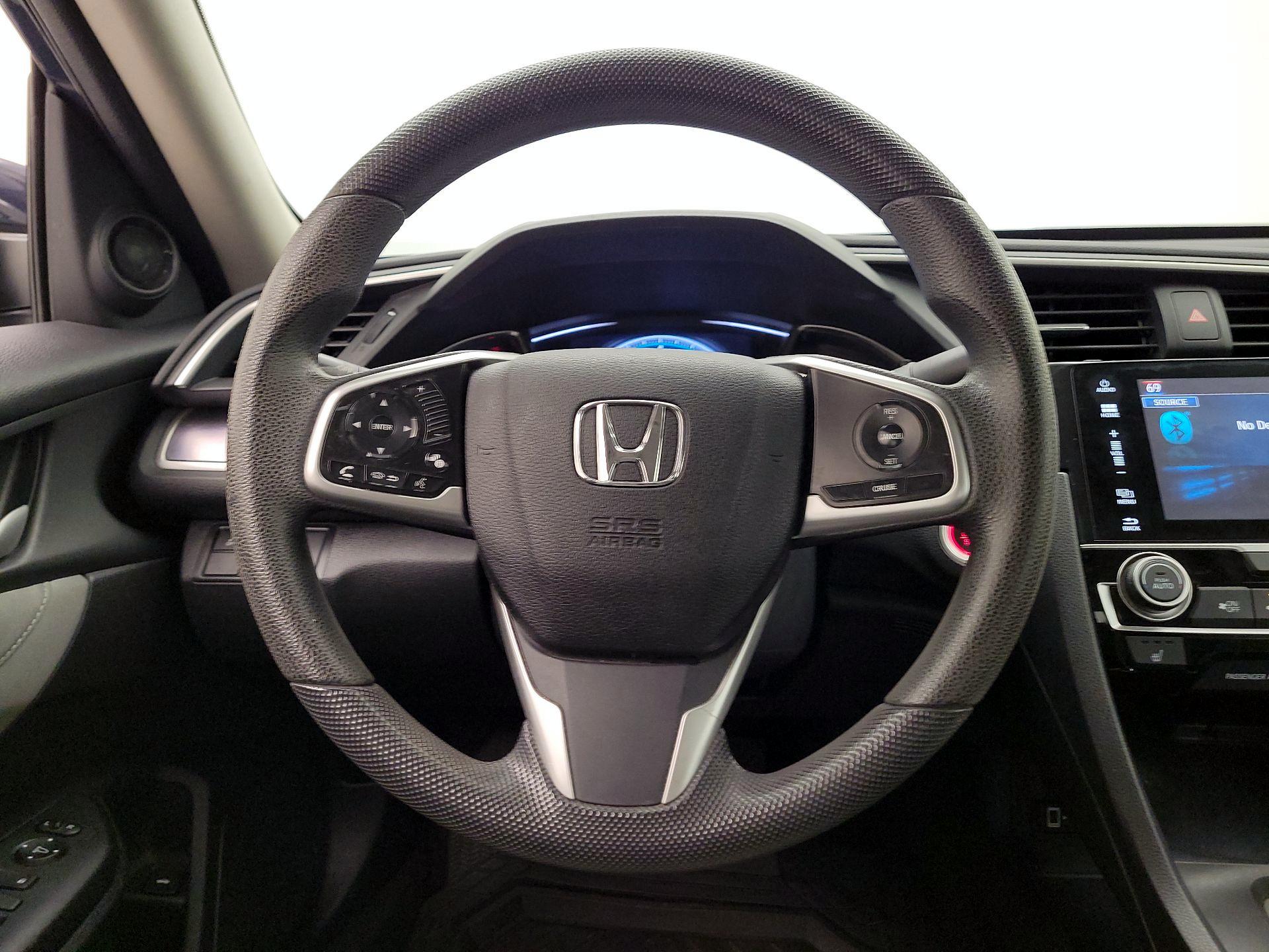 Thumbnail: 2016 Honda Civic - 10