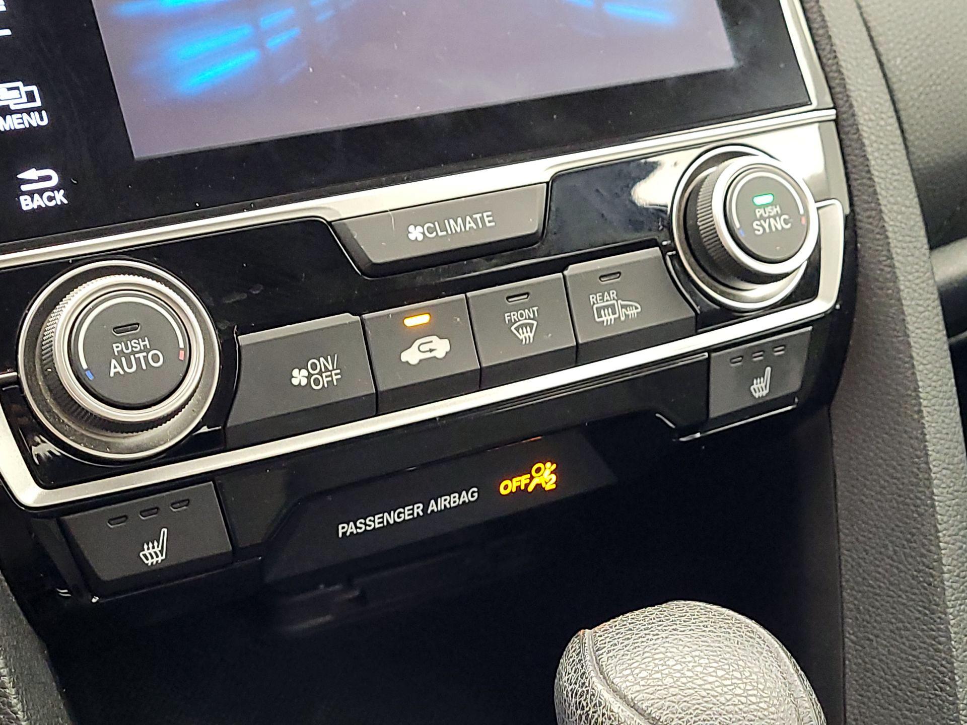 Thumbnail: 2016 Honda Civic - 16