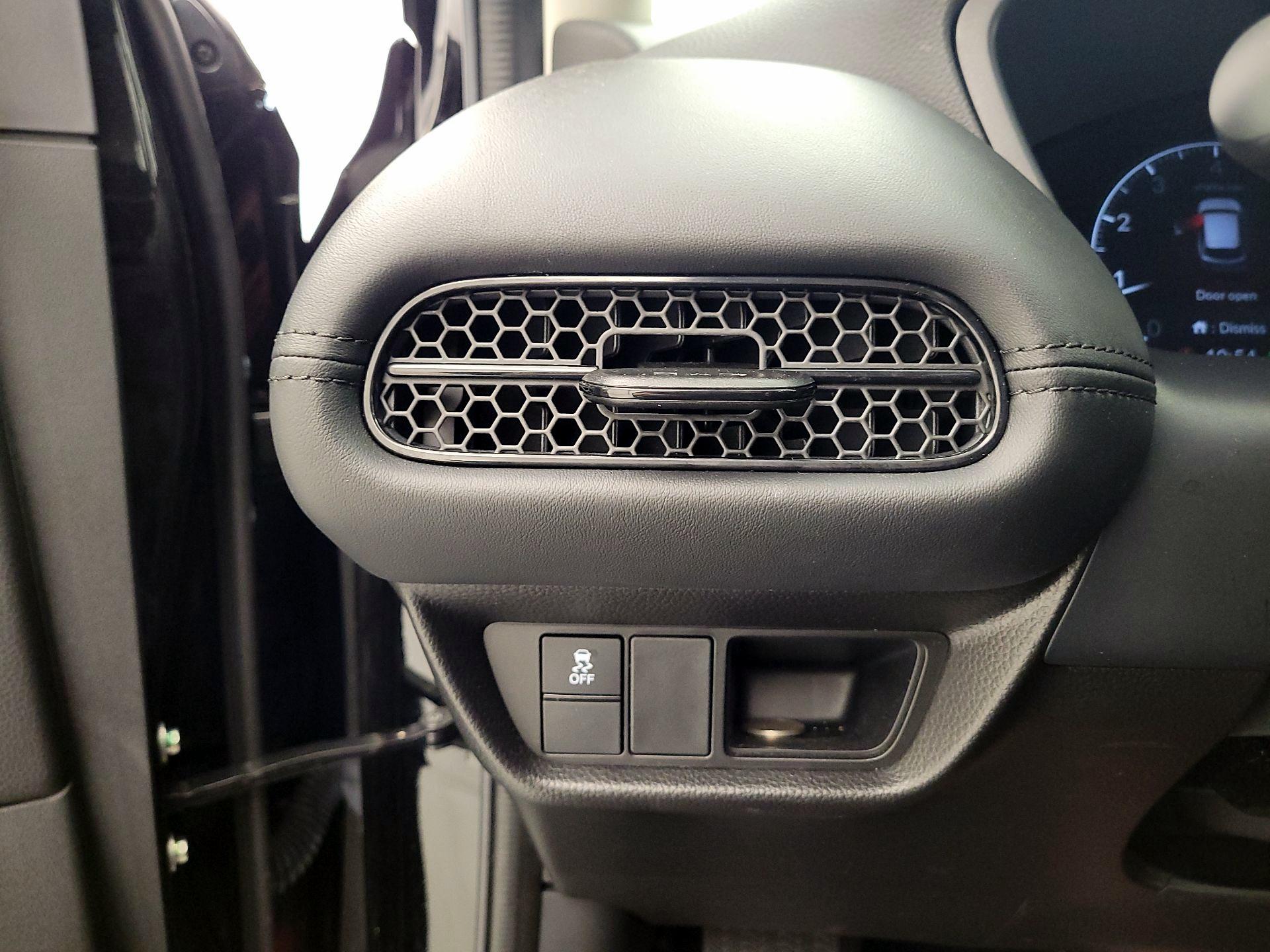 Thumbnail: 2024 Honda HR-V - 13