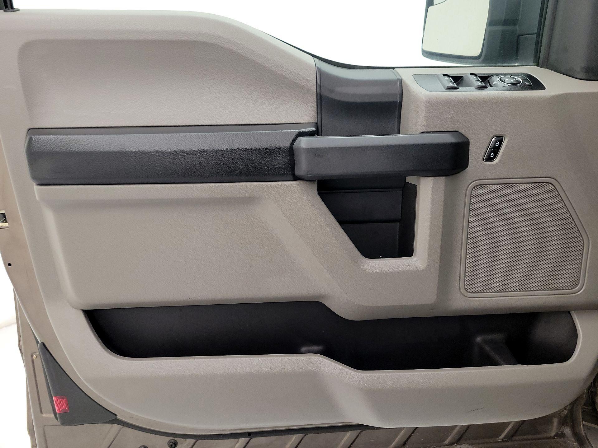 Thumbnail: 2018 Ford F-150 - 12