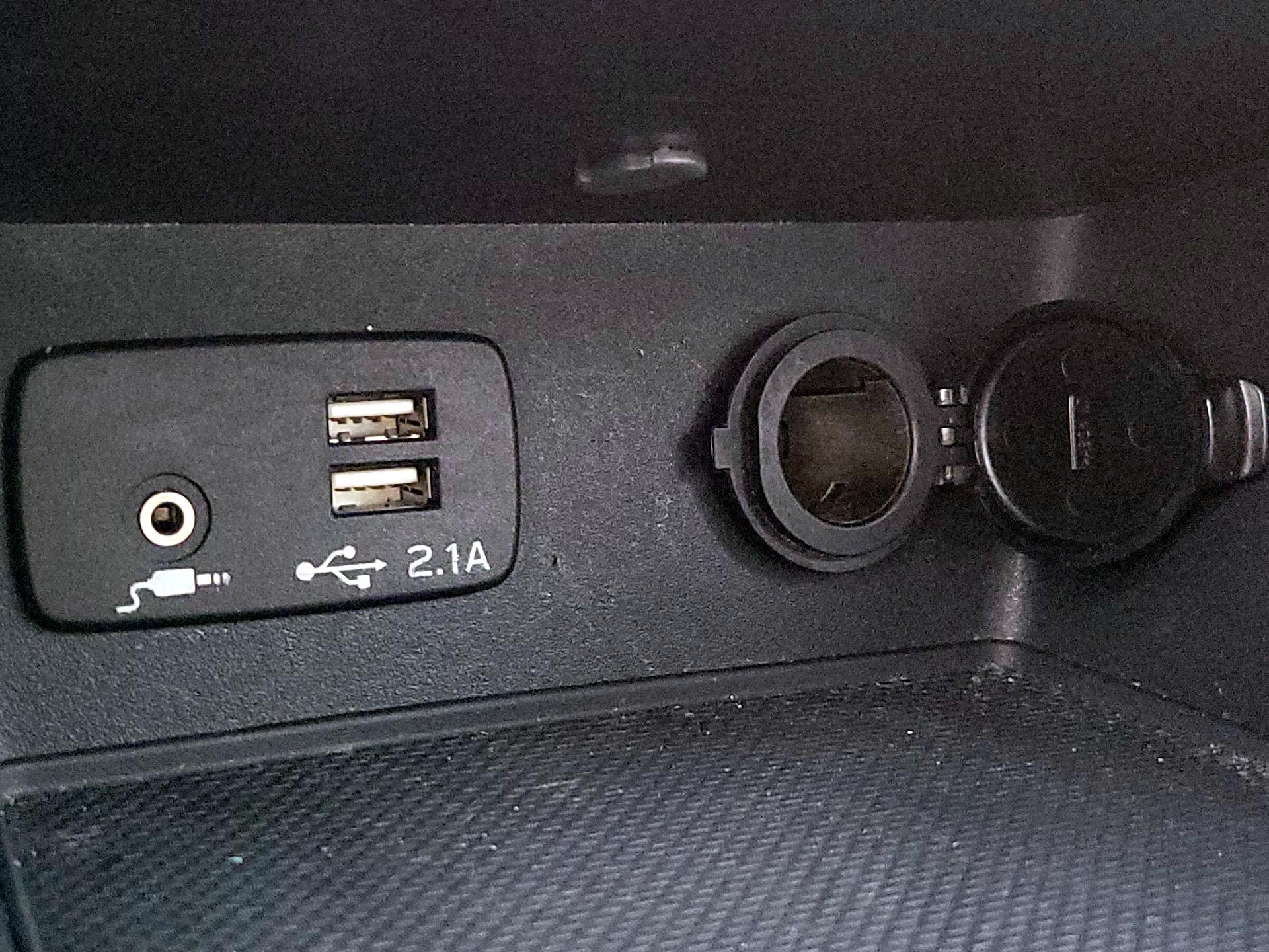 Thumbnail: 2020 Subaru Forester - 18