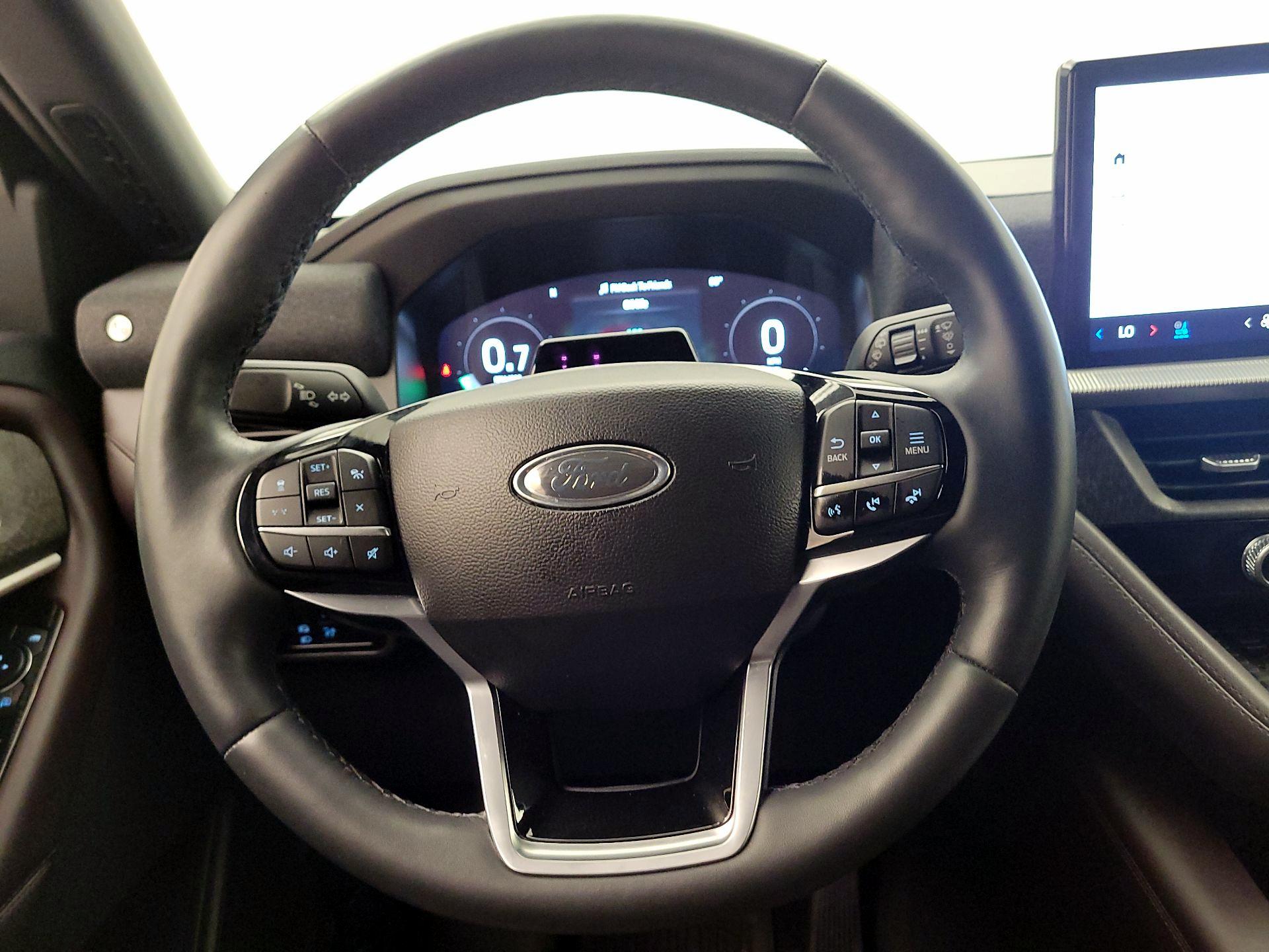 Thumbnail: 2025 Ford Explorer - 10