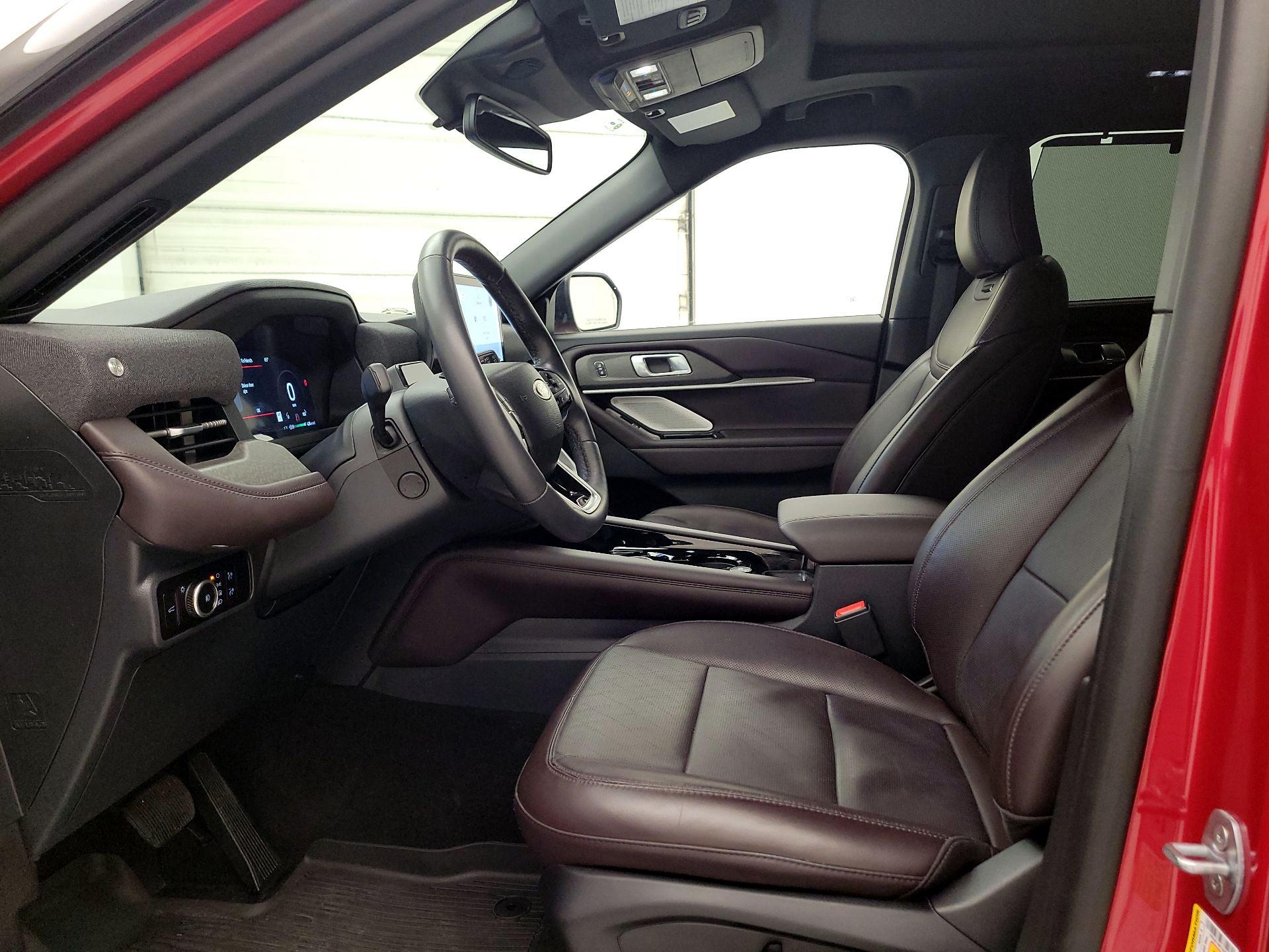 Thumbnail: 2025 Ford Explorer - 11