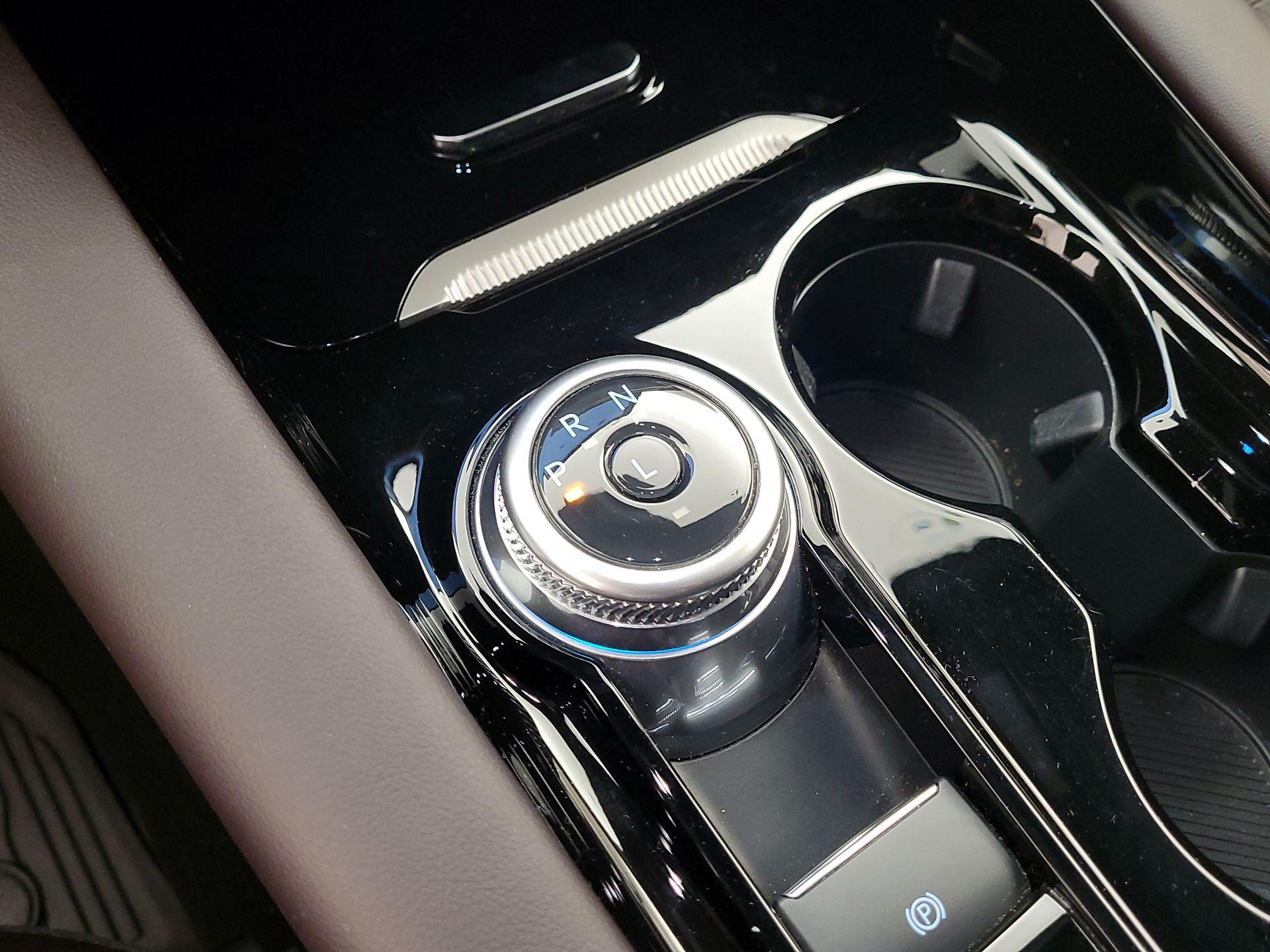 Thumbnail: 2025 Ford Explorer - 17