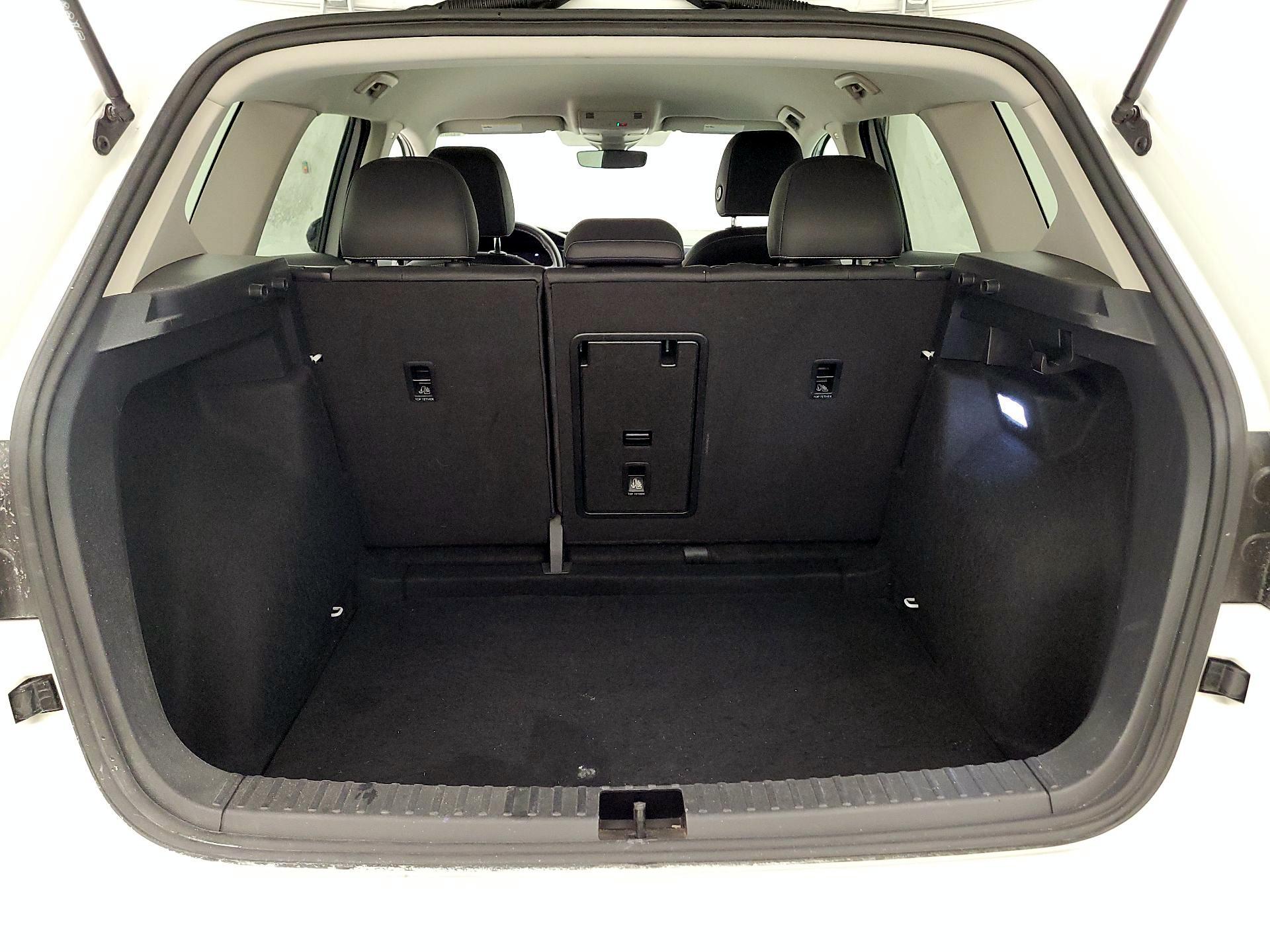 Thumbnail: 2024 Volkswagen Taos - 19