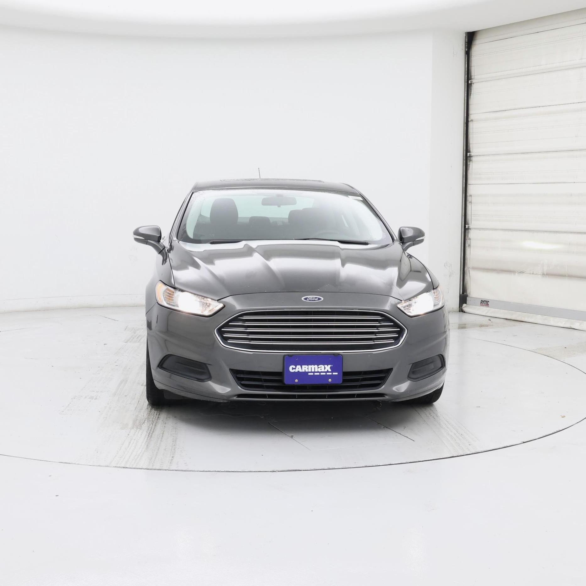Thumbnail: 2016 Ford Fusion - 5