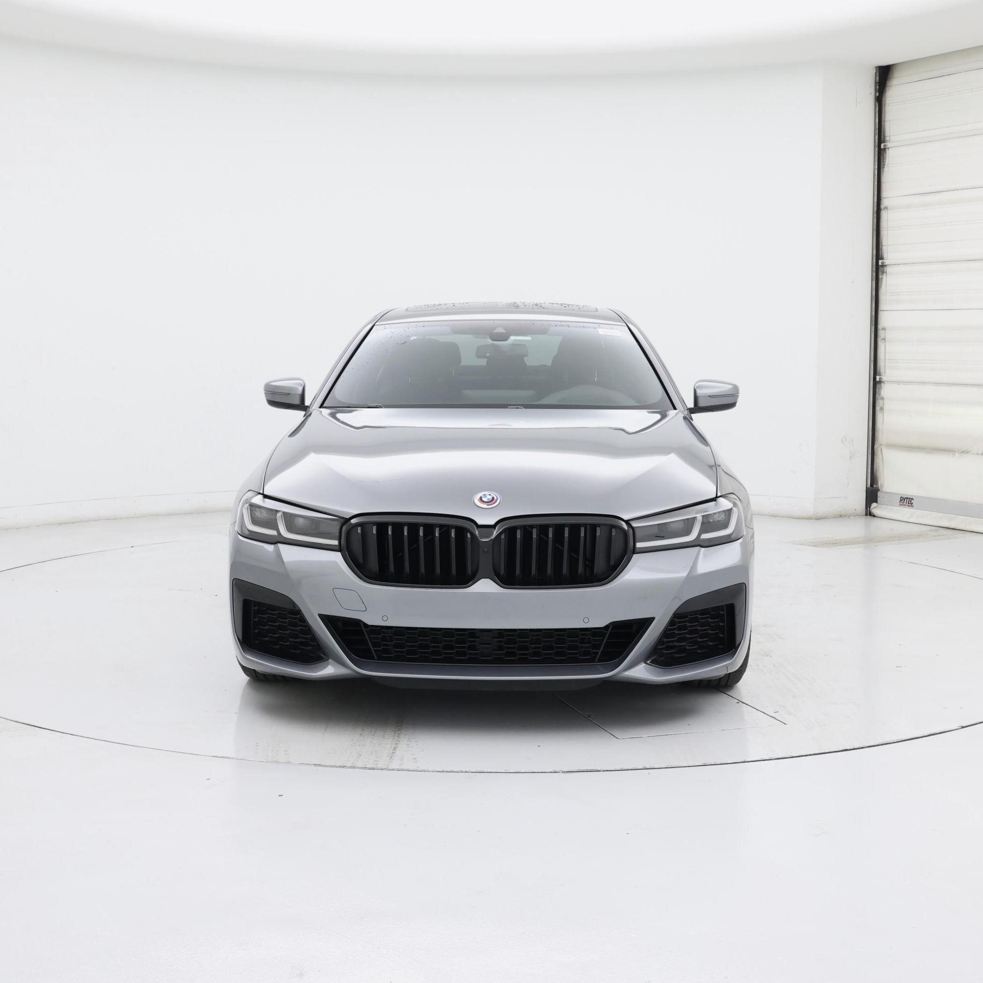 Thumbnail: 2023 BMW 5 Series - 5