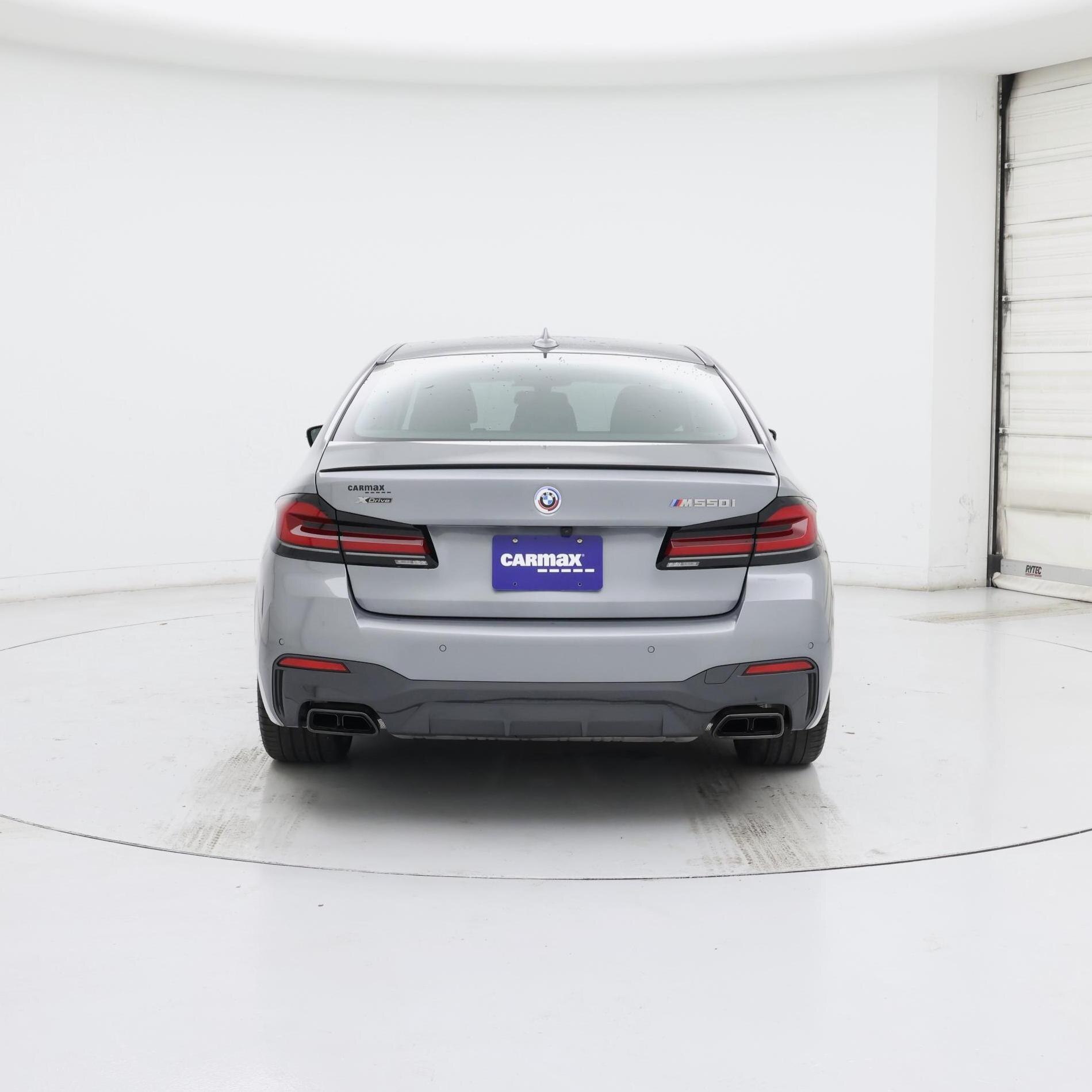 Thumbnail: 2023 BMW 5 Series - 6