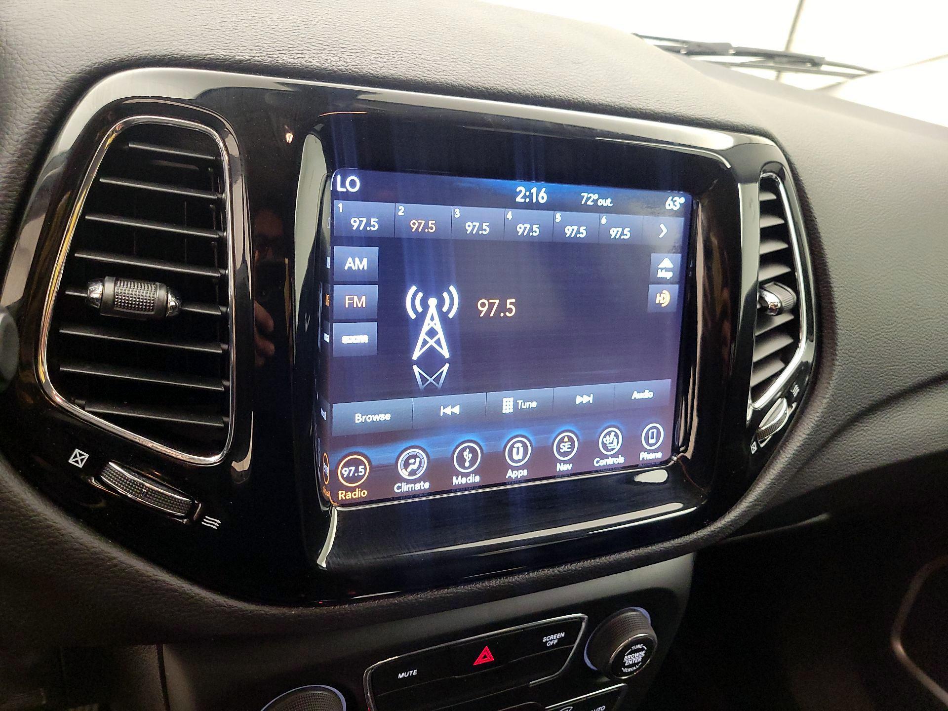 Thumbnail: 2018 Jeep Compass - 13