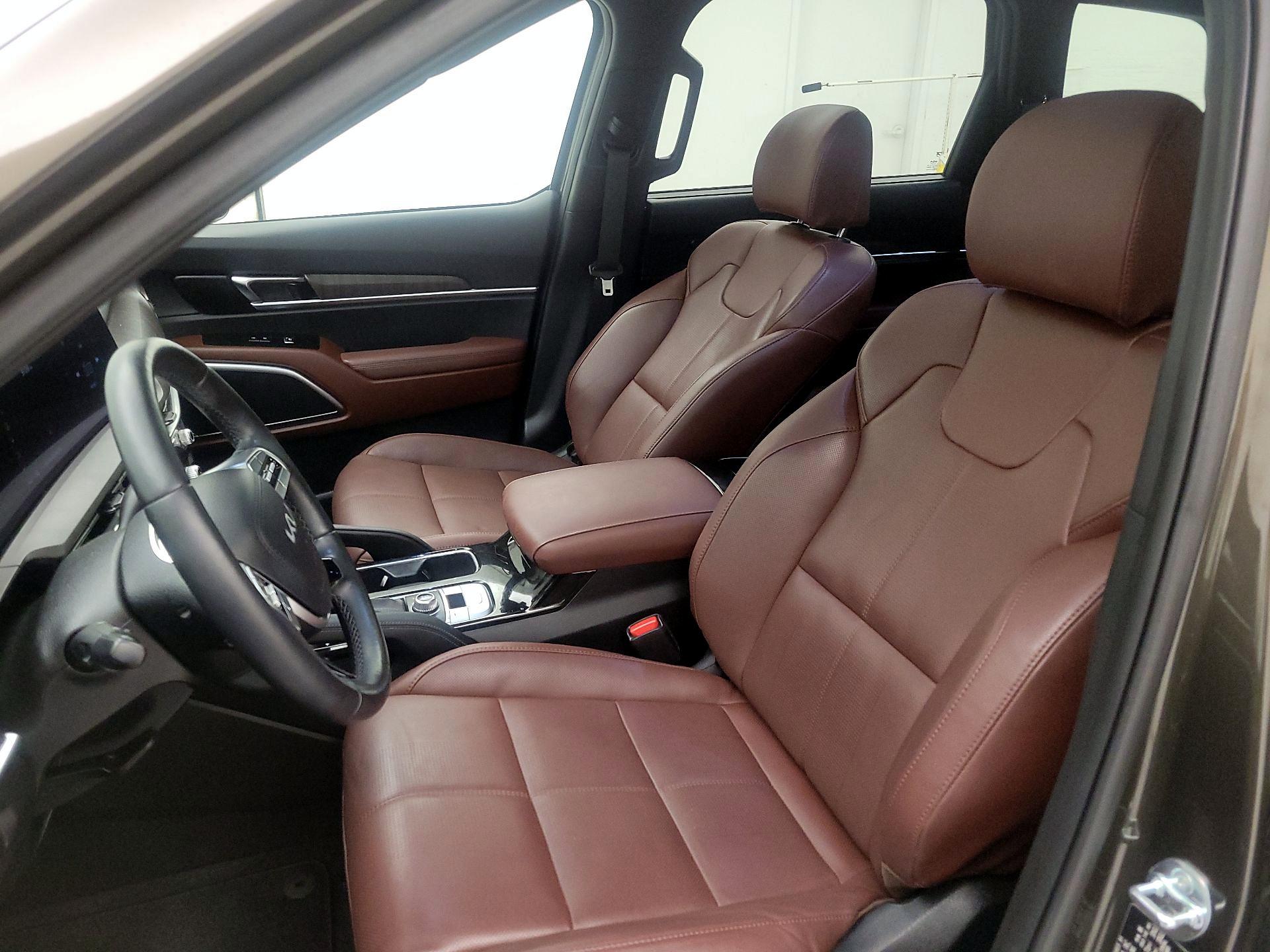 Thumbnail: 2024 Kia Telluride - 11