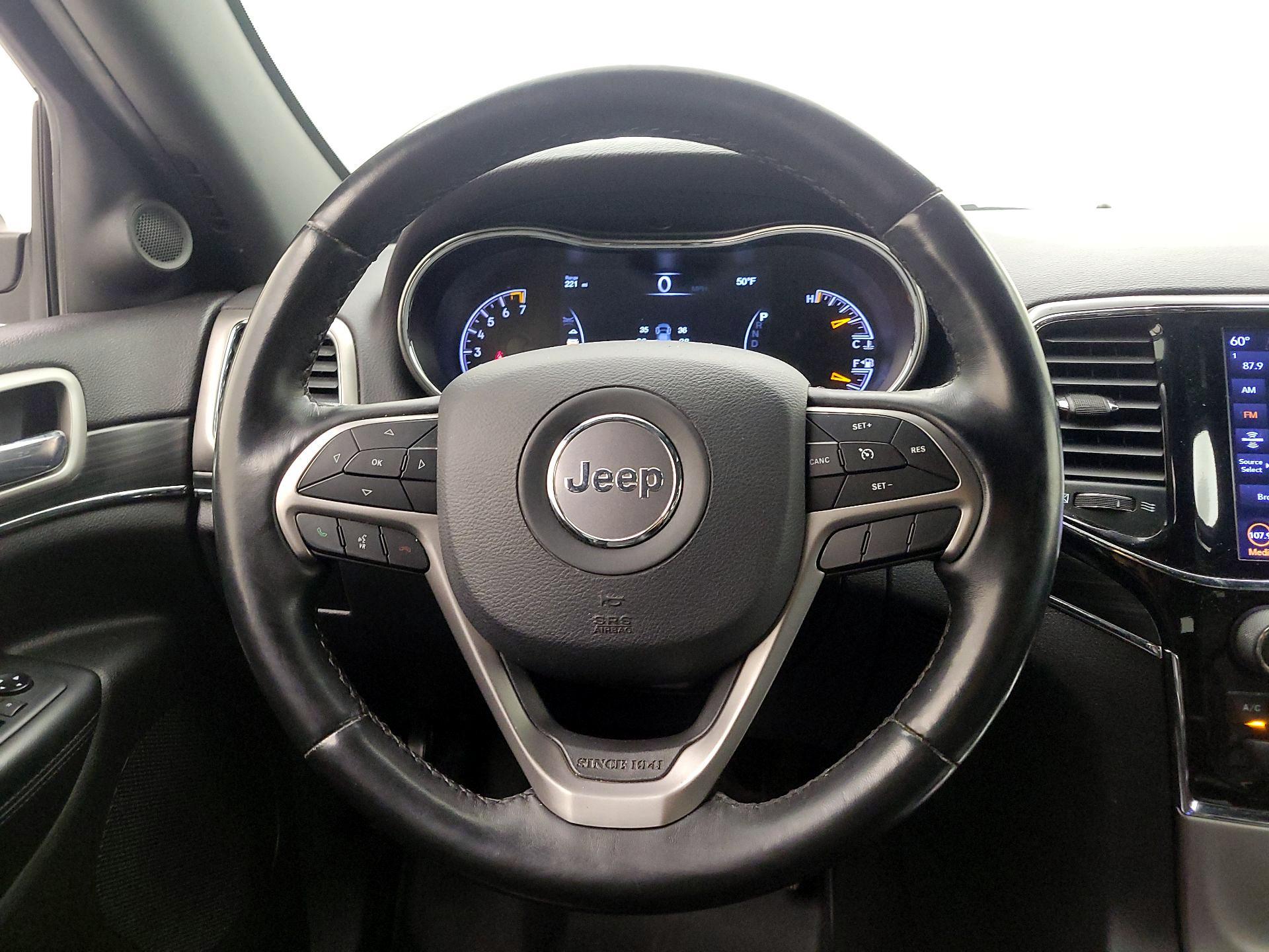 Thumbnail: 2020 Jeep Grand Cherokee - 10