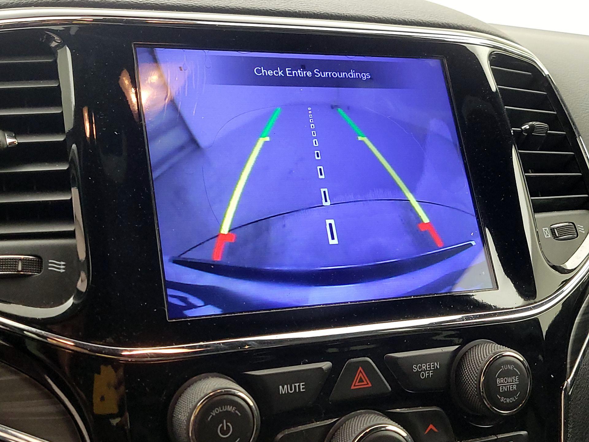 Thumbnail: 2020 Jeep Grand Cherokee - 14