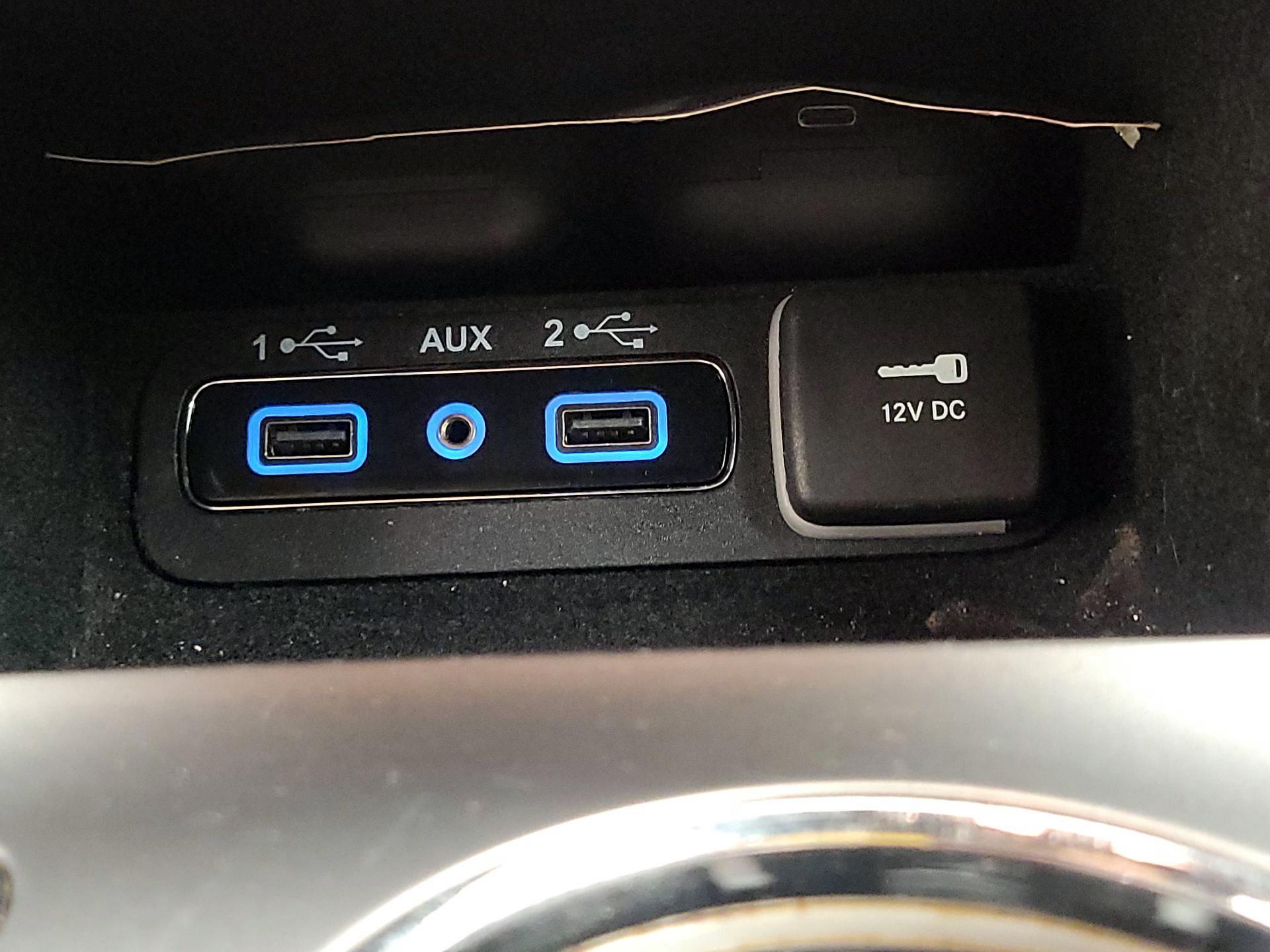 Thumbnail: 2020 Jeep Grand Cherokee - 18