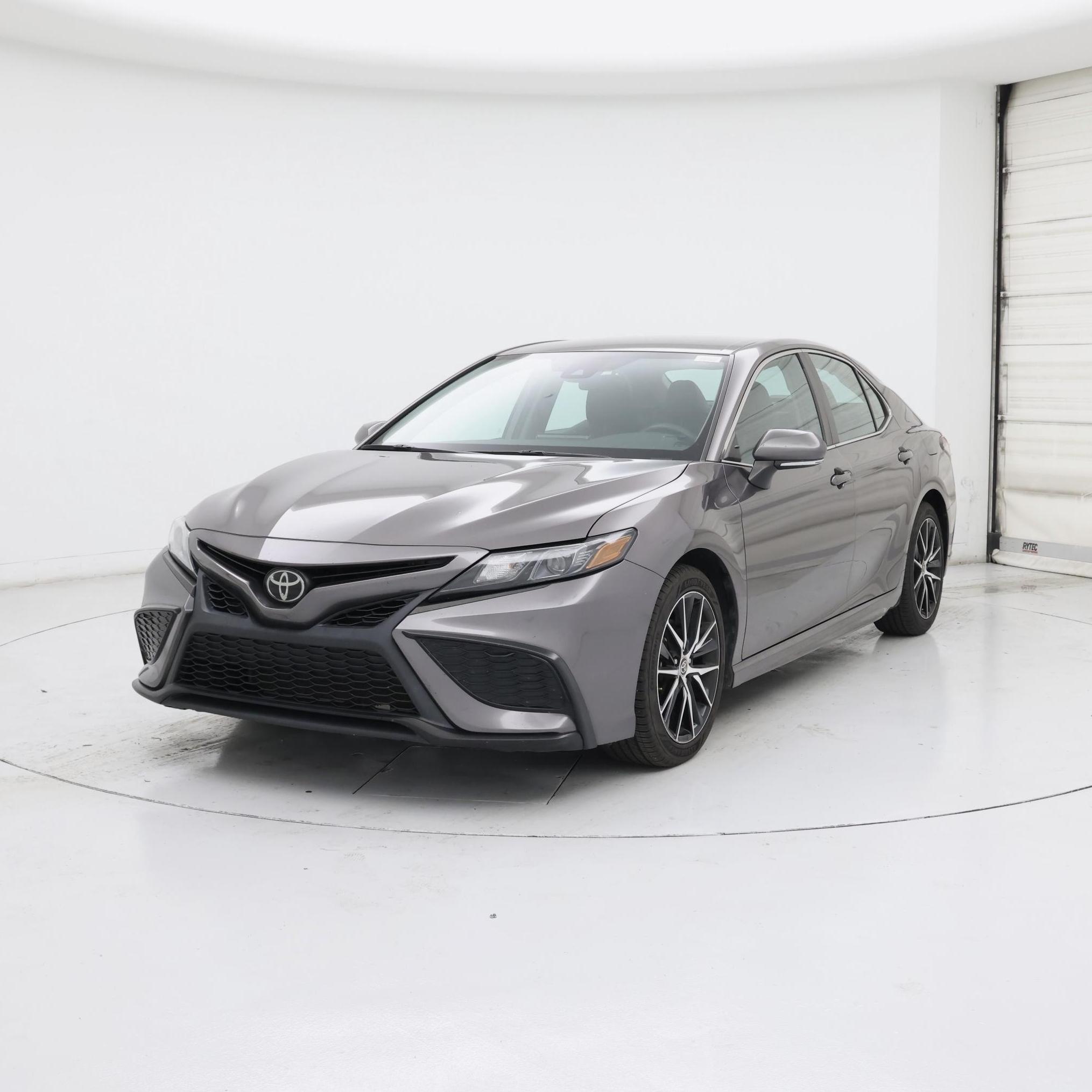 Thumbnail: 2022 Toyota Camry - 4