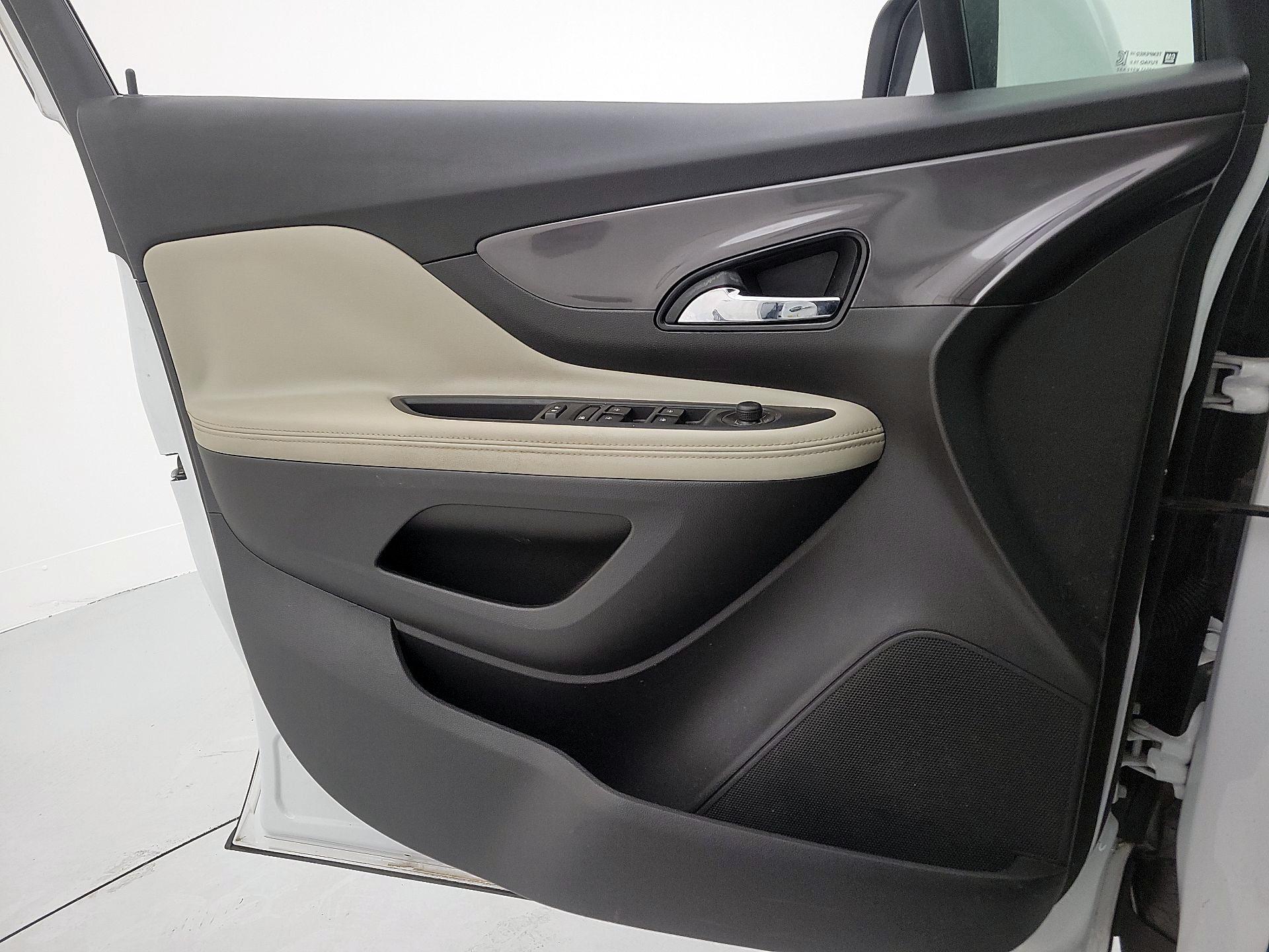 Thumbnail: 2021 Buick Encore - 12