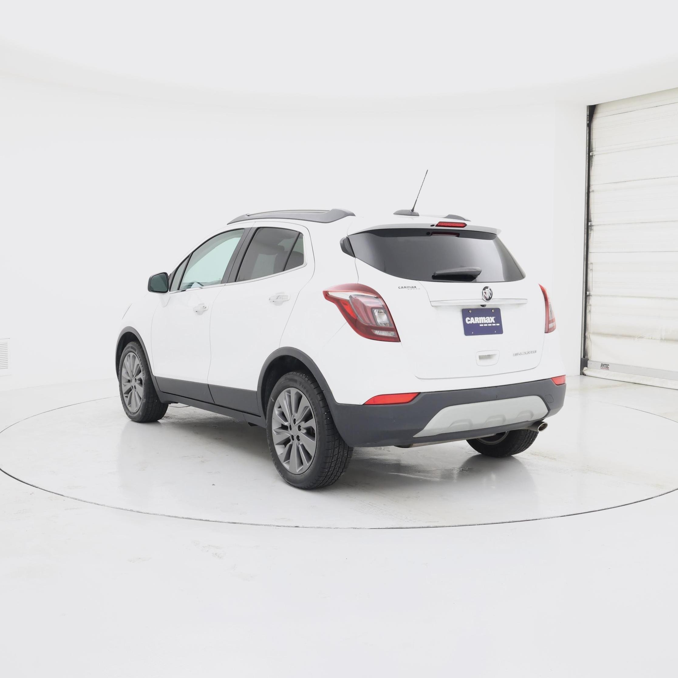 Thumbnail: 2021 Buick Encore - 2