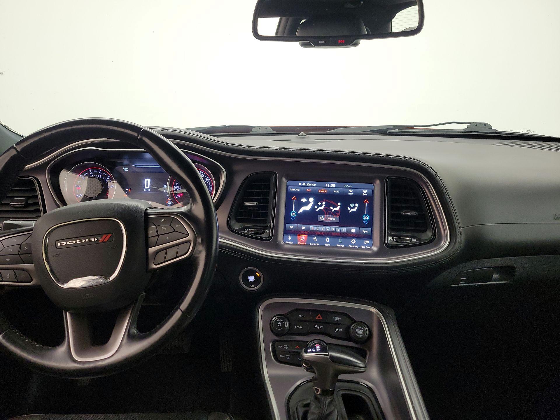 Thumbnail: 2020 Dodge Challenger - 9