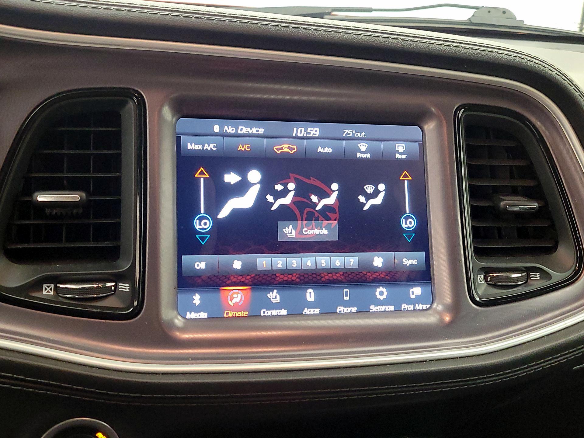 Thumbnail: 2020 Dodge Challenger - 15