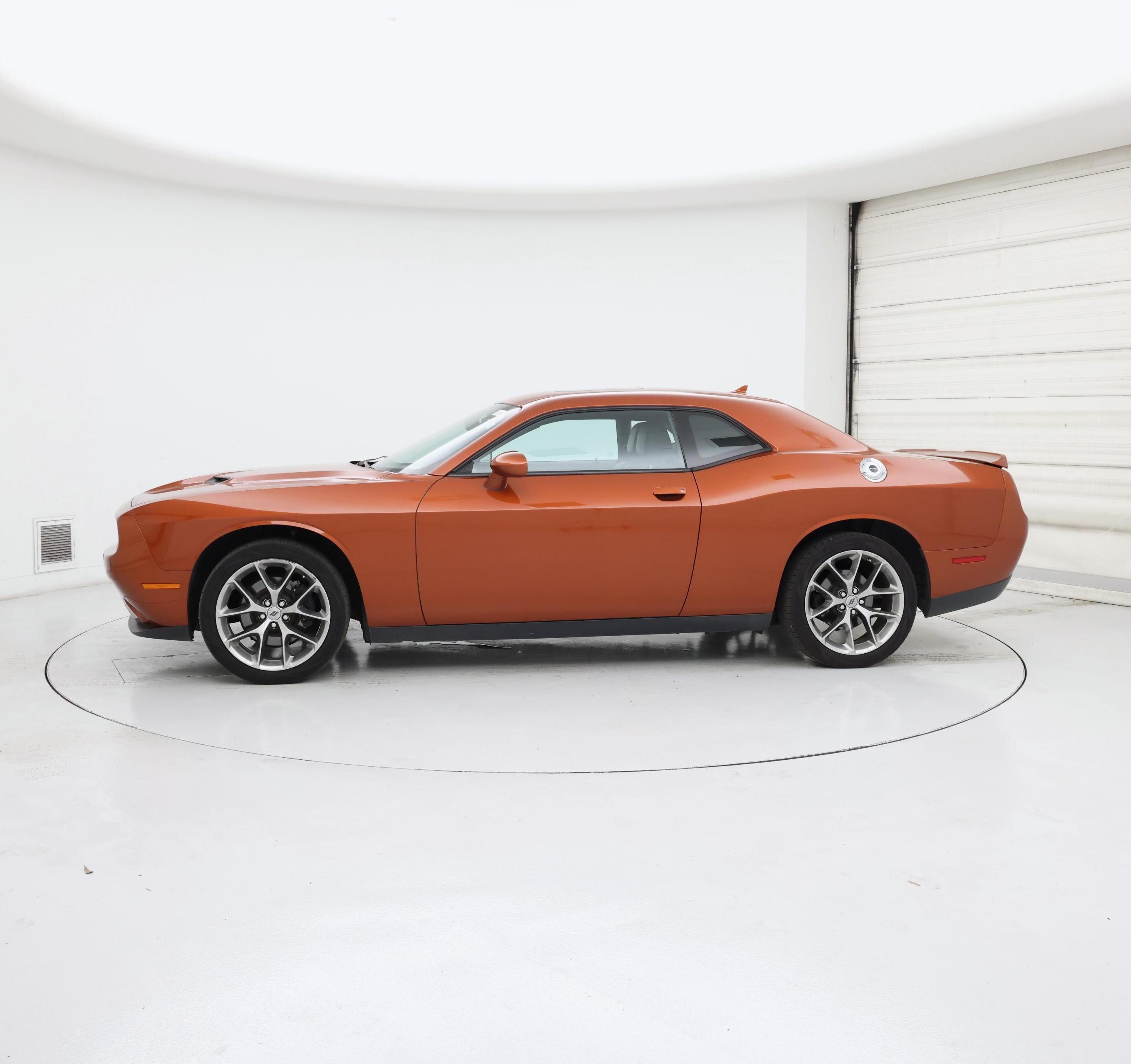 Thumbnail: 2020 Dodge Challenger - 3