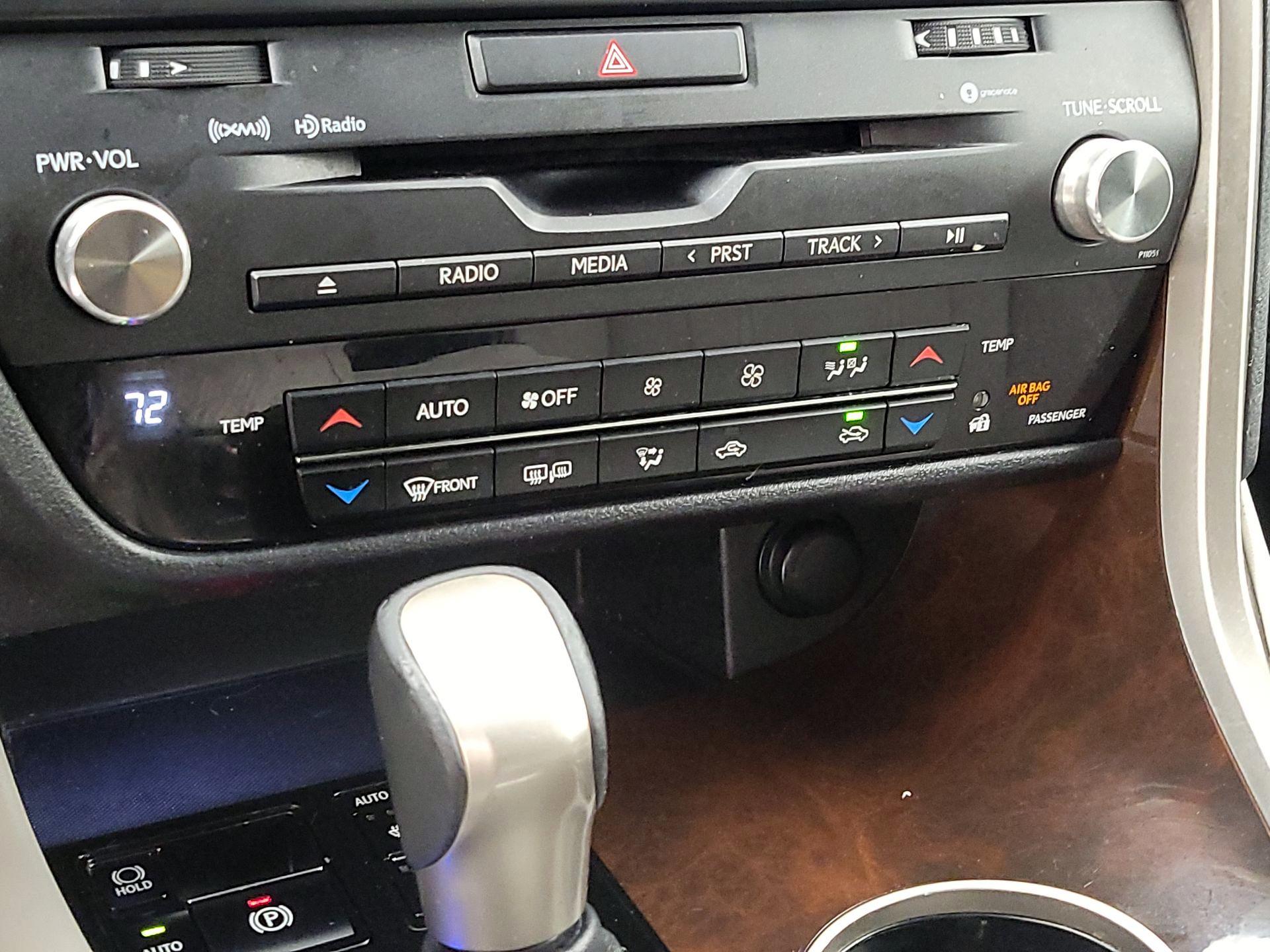 Thumbnail: 2016 Lexus RX - 16