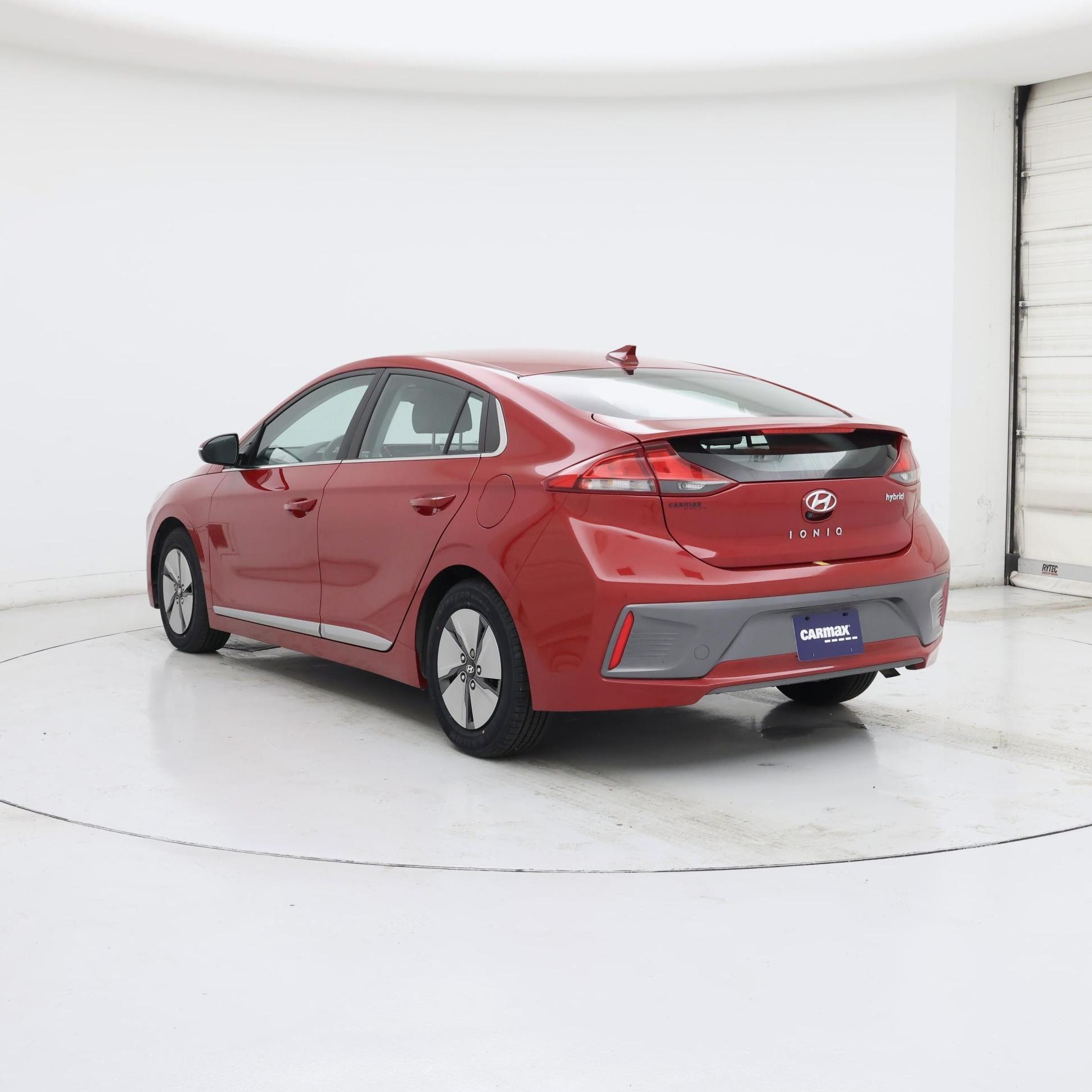 Thumbnail: 2022 Hyundai Ioniq - 2