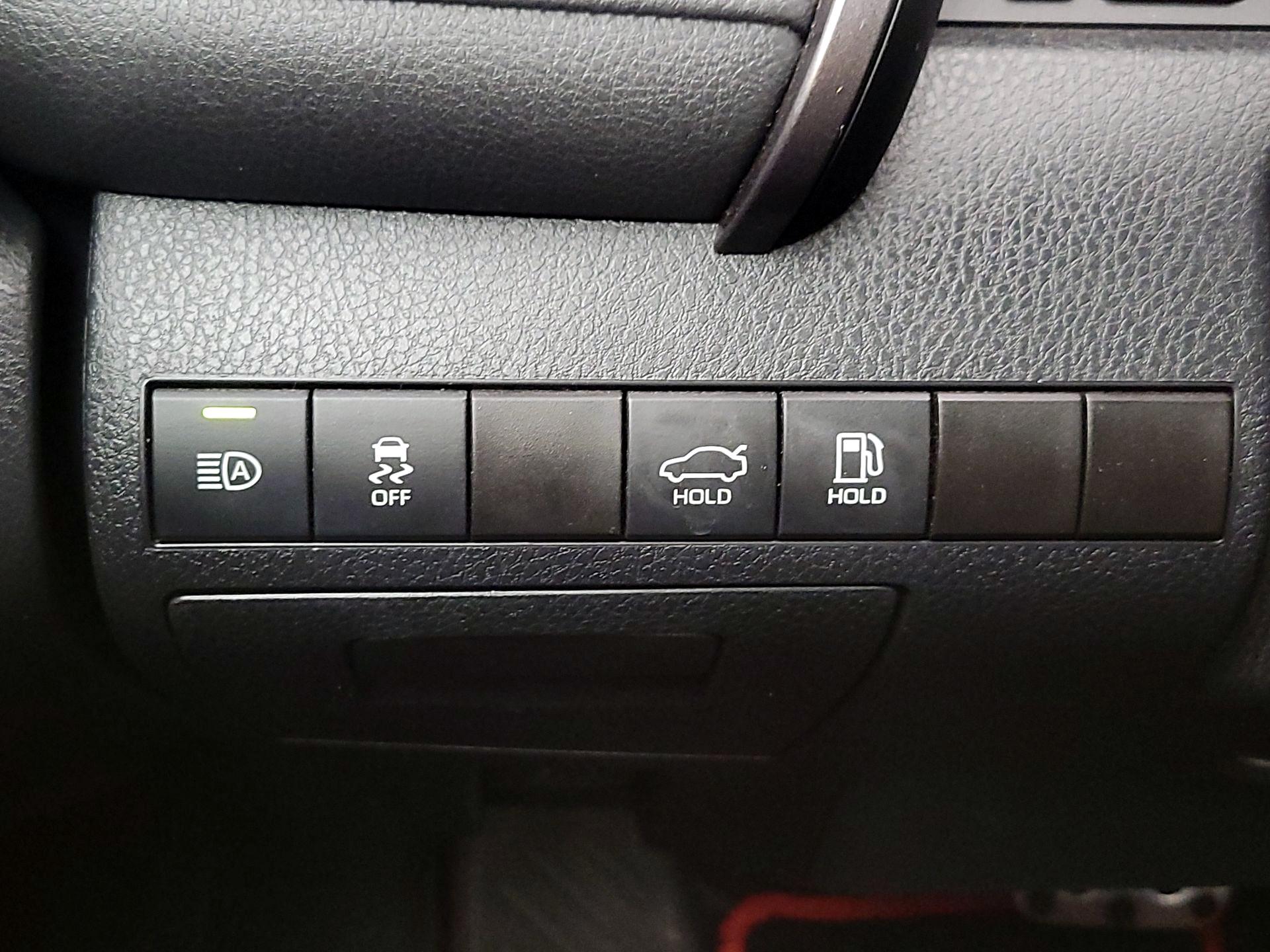 Thumbnail: 2024 Toyota Camry - 13