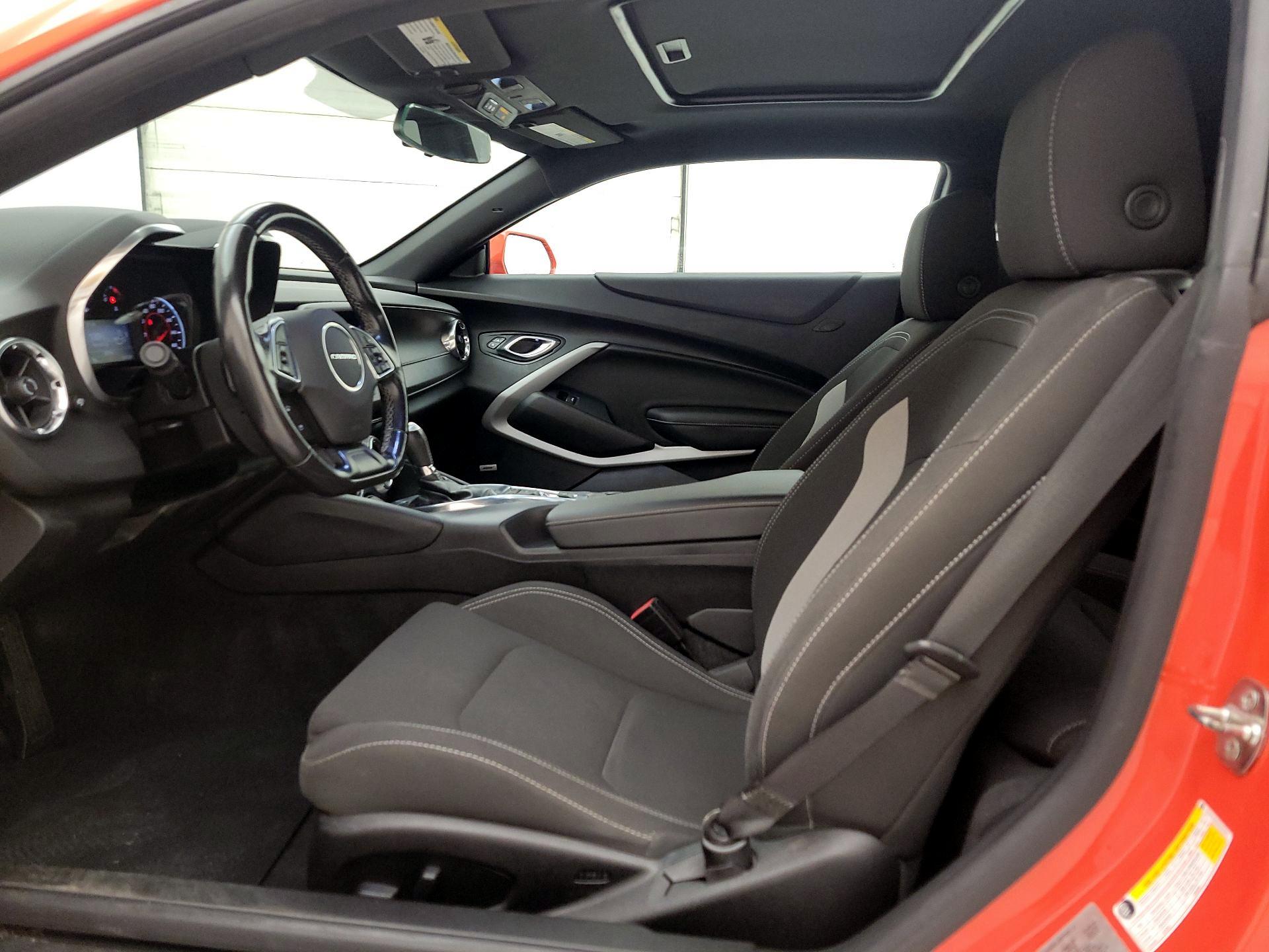 Thumbnail: 2019 Chevrolet Camaro - 11