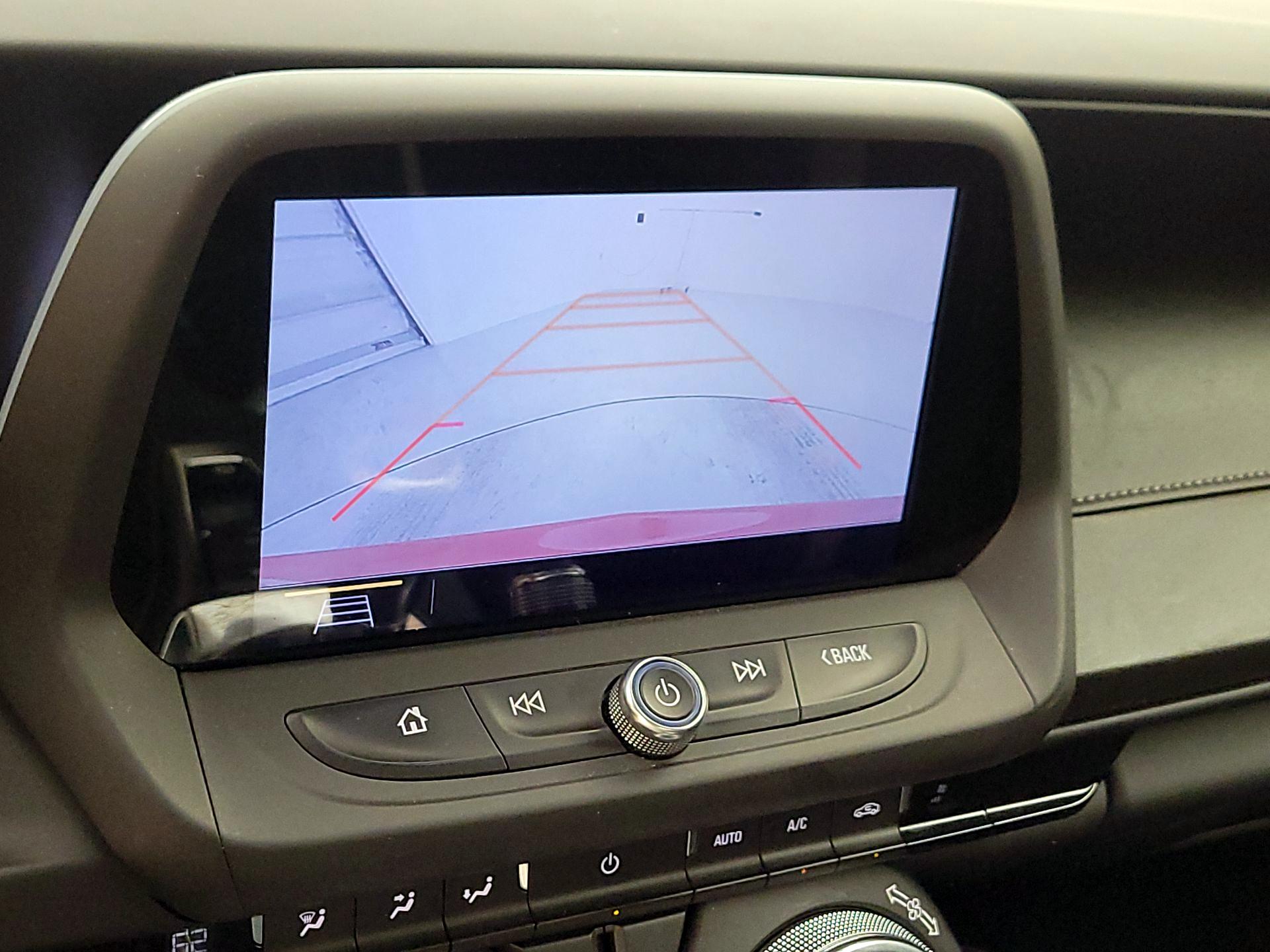 Thumbnail: 2019 Chevrolet Camaro - 14