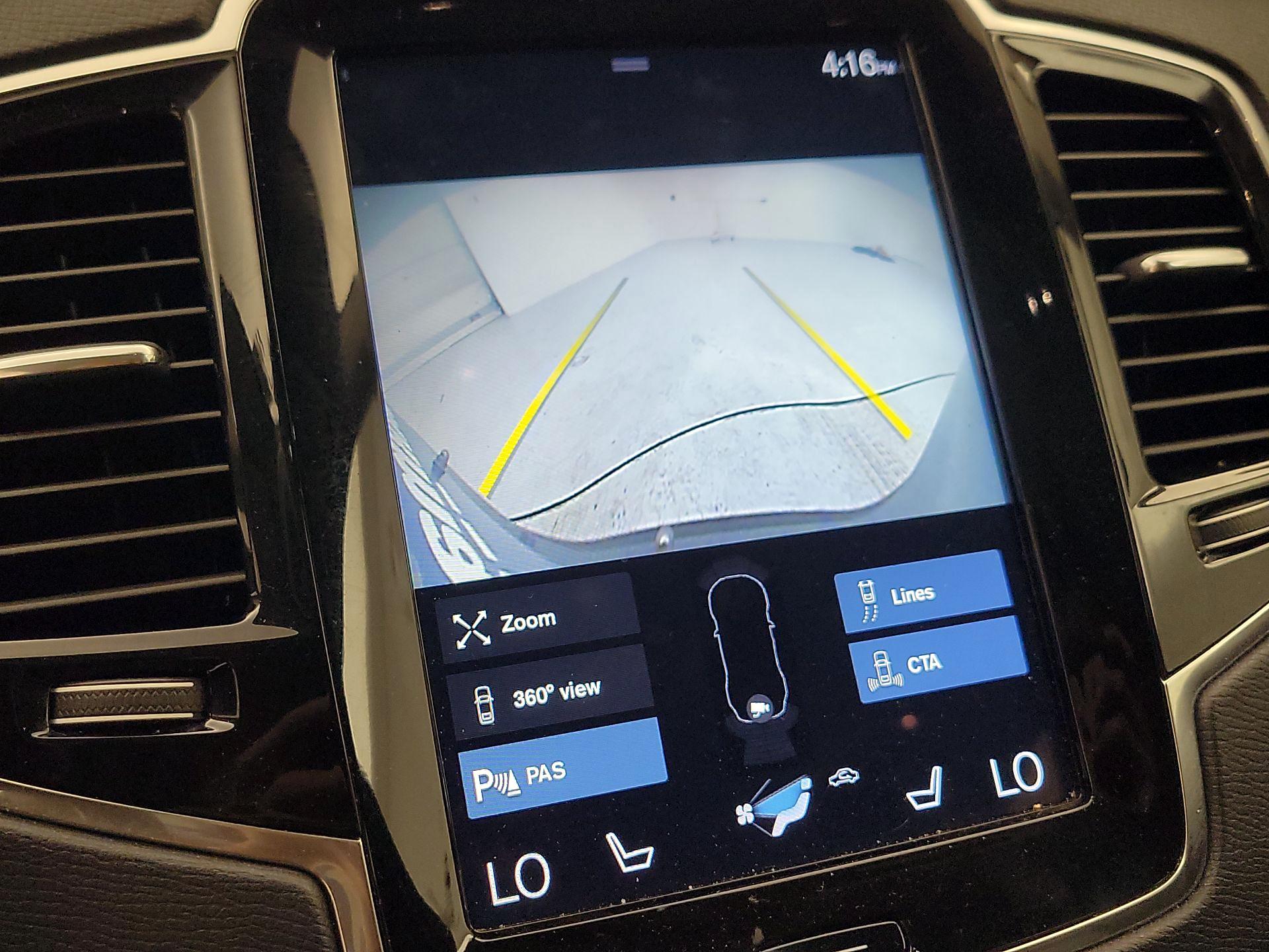 Thumbnail: 2021 Volvo XC90 - 14