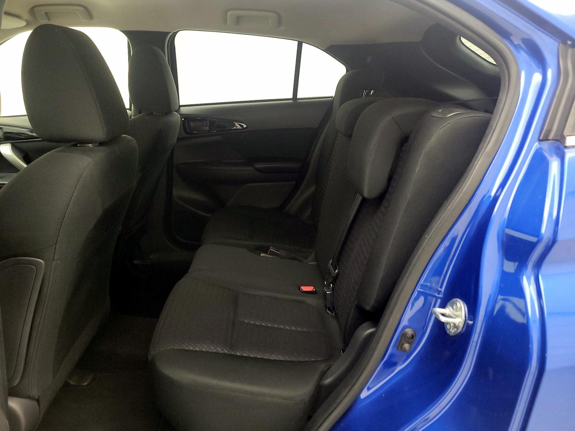 Thumbnail: 2019 Mitsubishi Eclipse Cross - 19