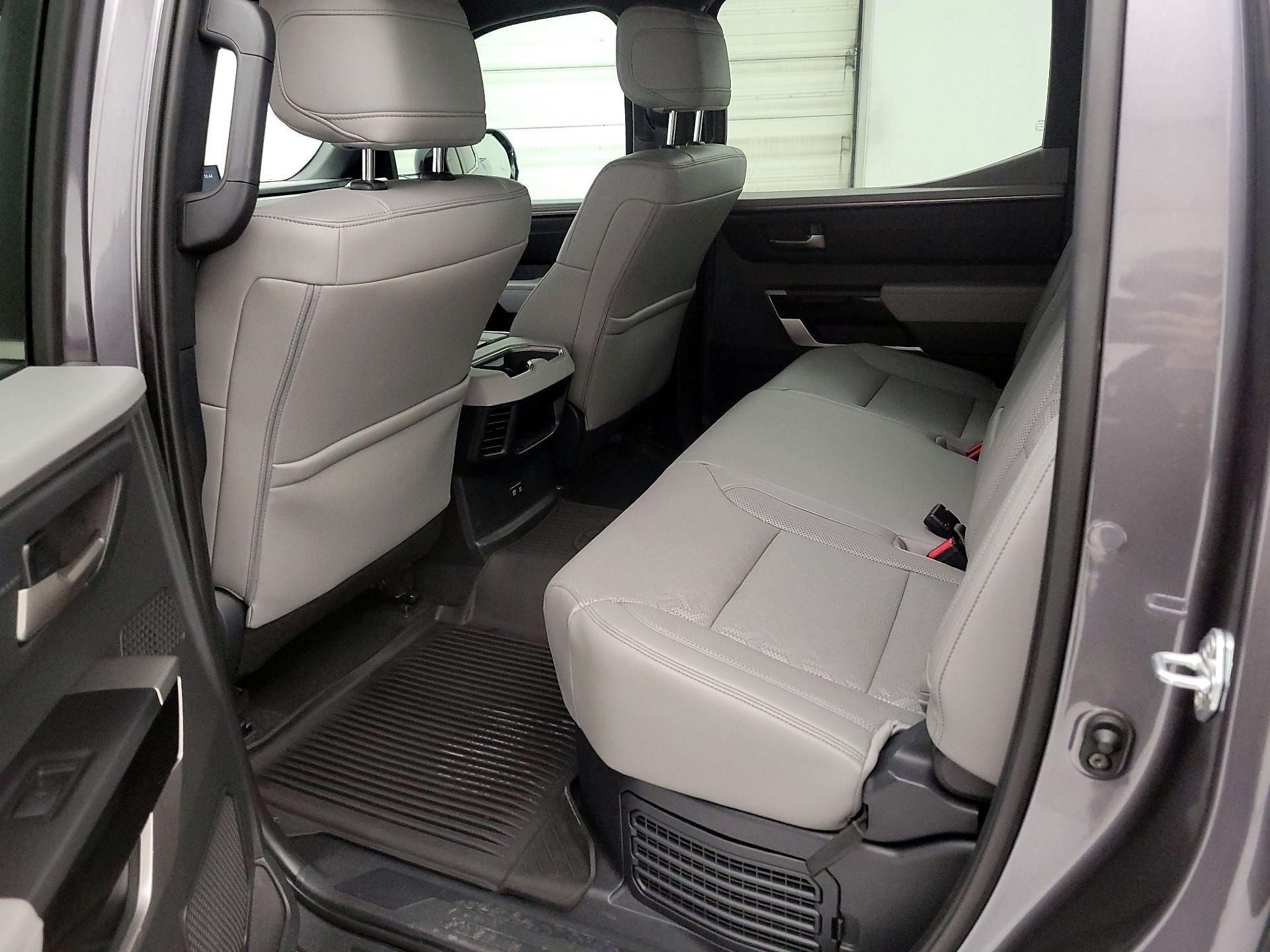 Thumbnail: 2025 Toyota Tundra - 18