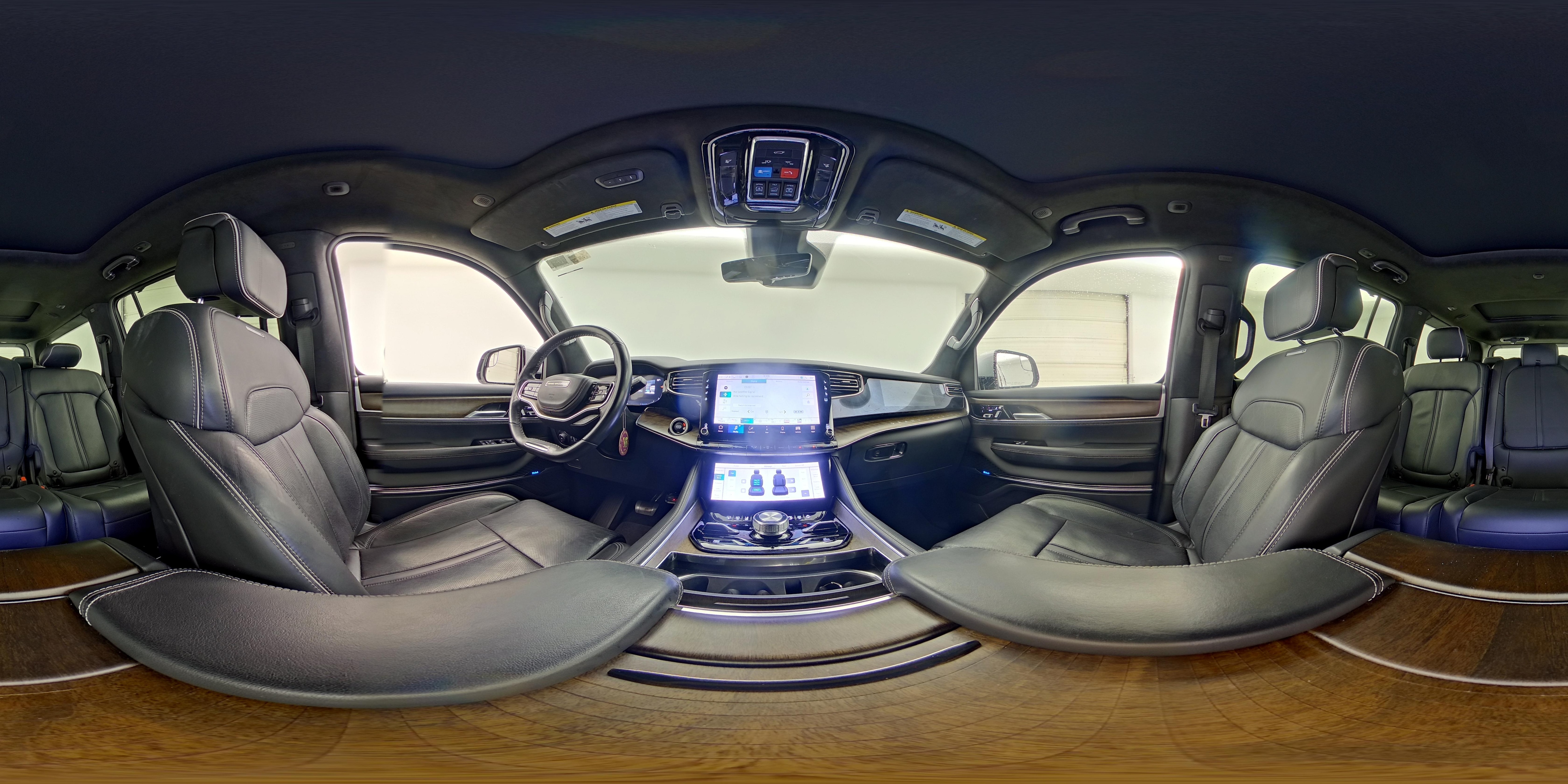 2022 Jeep Grand Wagoneer Series II - Photo 25