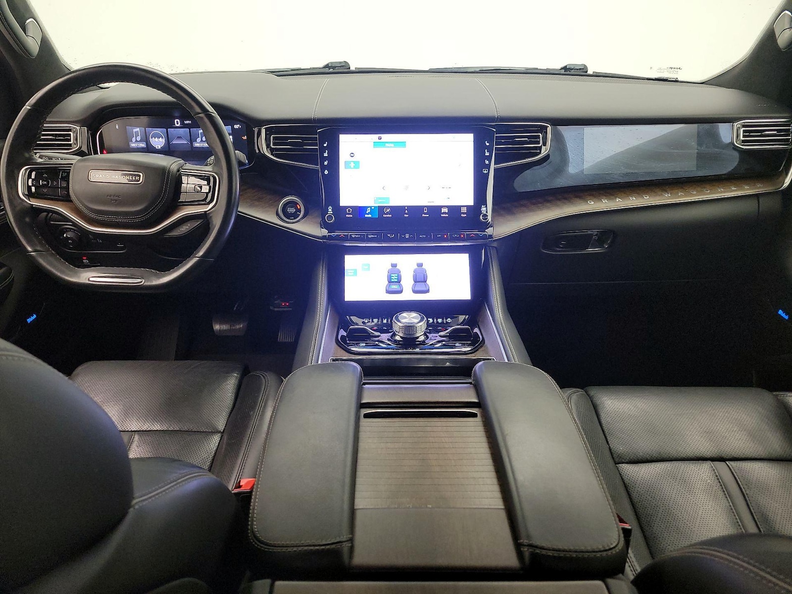 2022 Jeep Grand Wagoneer Series II - Photo 10