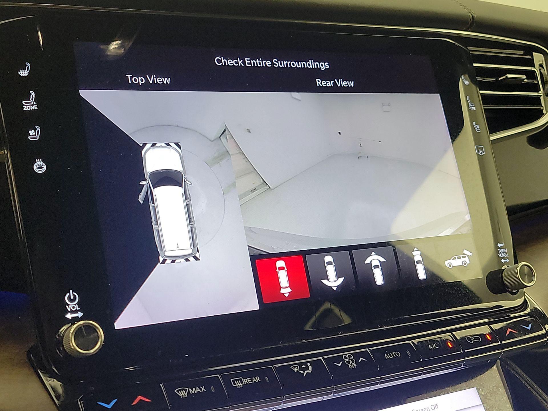 Thumbnail: 2022 Jeep Grand Wagoneer - 14