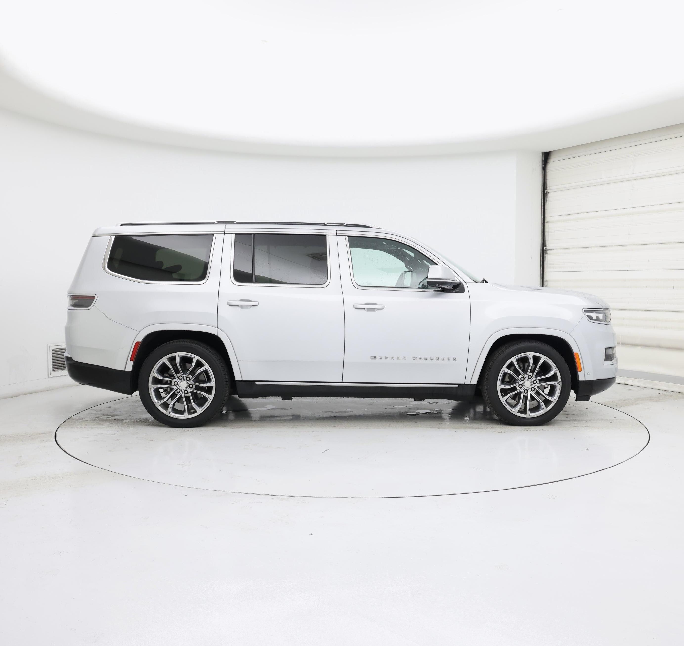 Thumbnail: 2022 Jeep Grand Wagoneer - 7